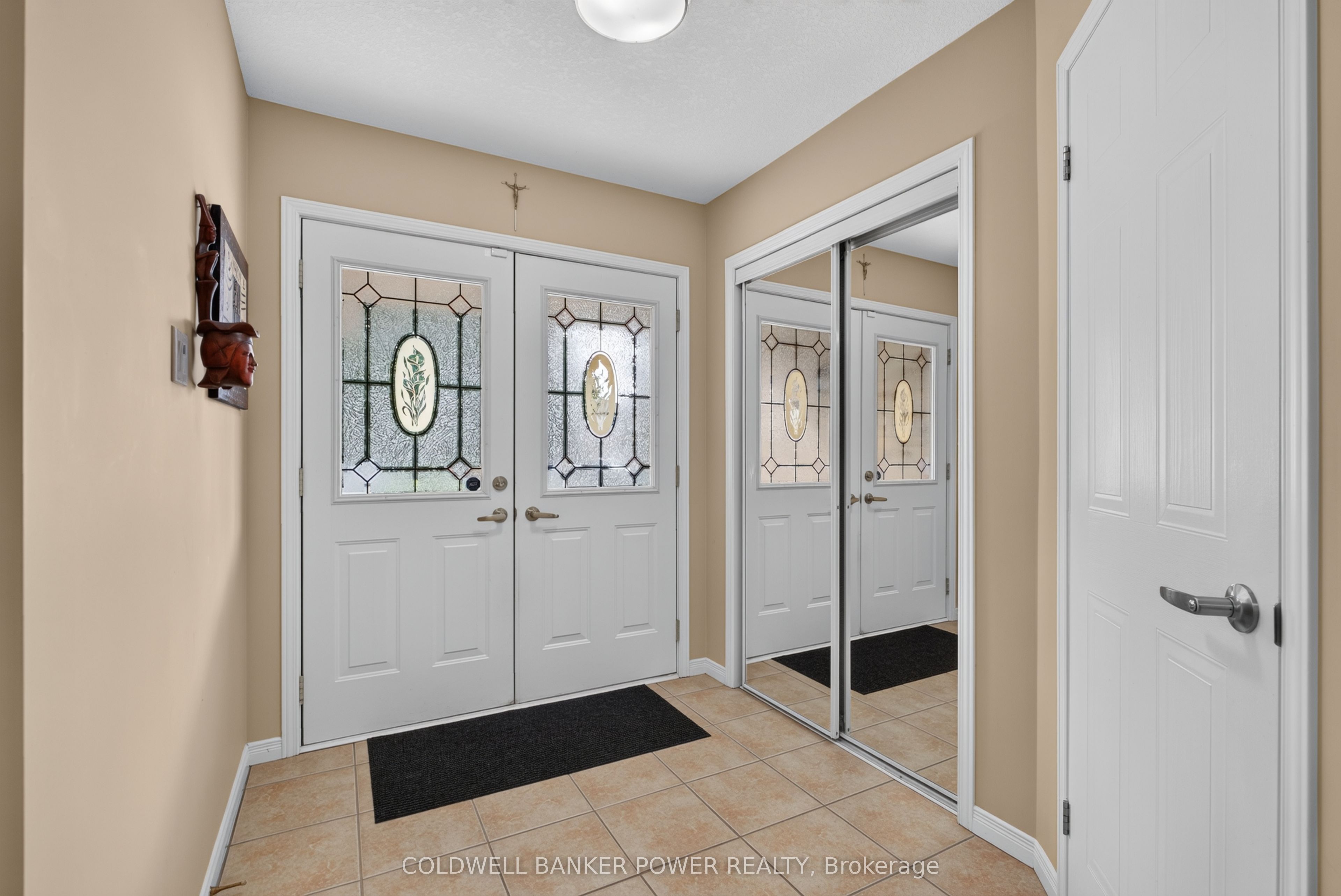601 Ridgeview Drive, London East, ON N5Y 6H7 photo 4