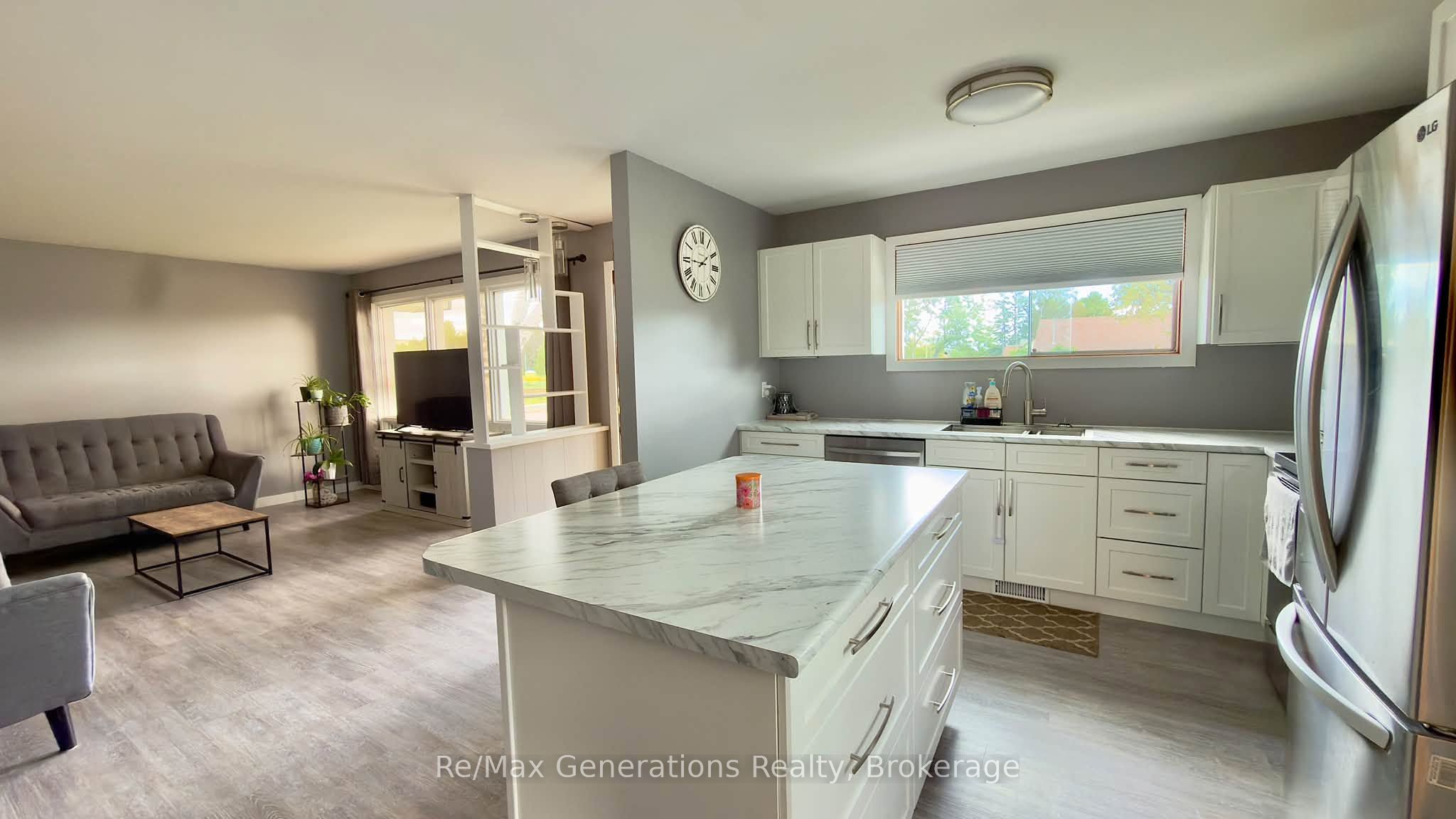 177 Matthews Street, Thunder Bay, ON P7A 3K8 photo 5