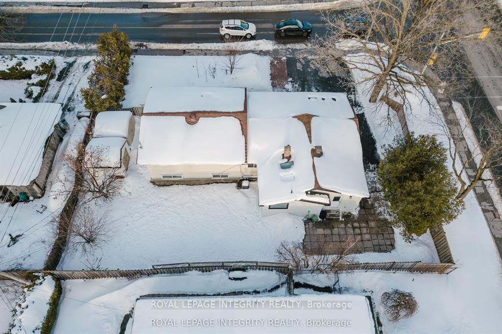 1197 Deer Park Road W, Cityview - Parkwoods Hills - Rideau Shore, ON K2E 6H5 photo 2