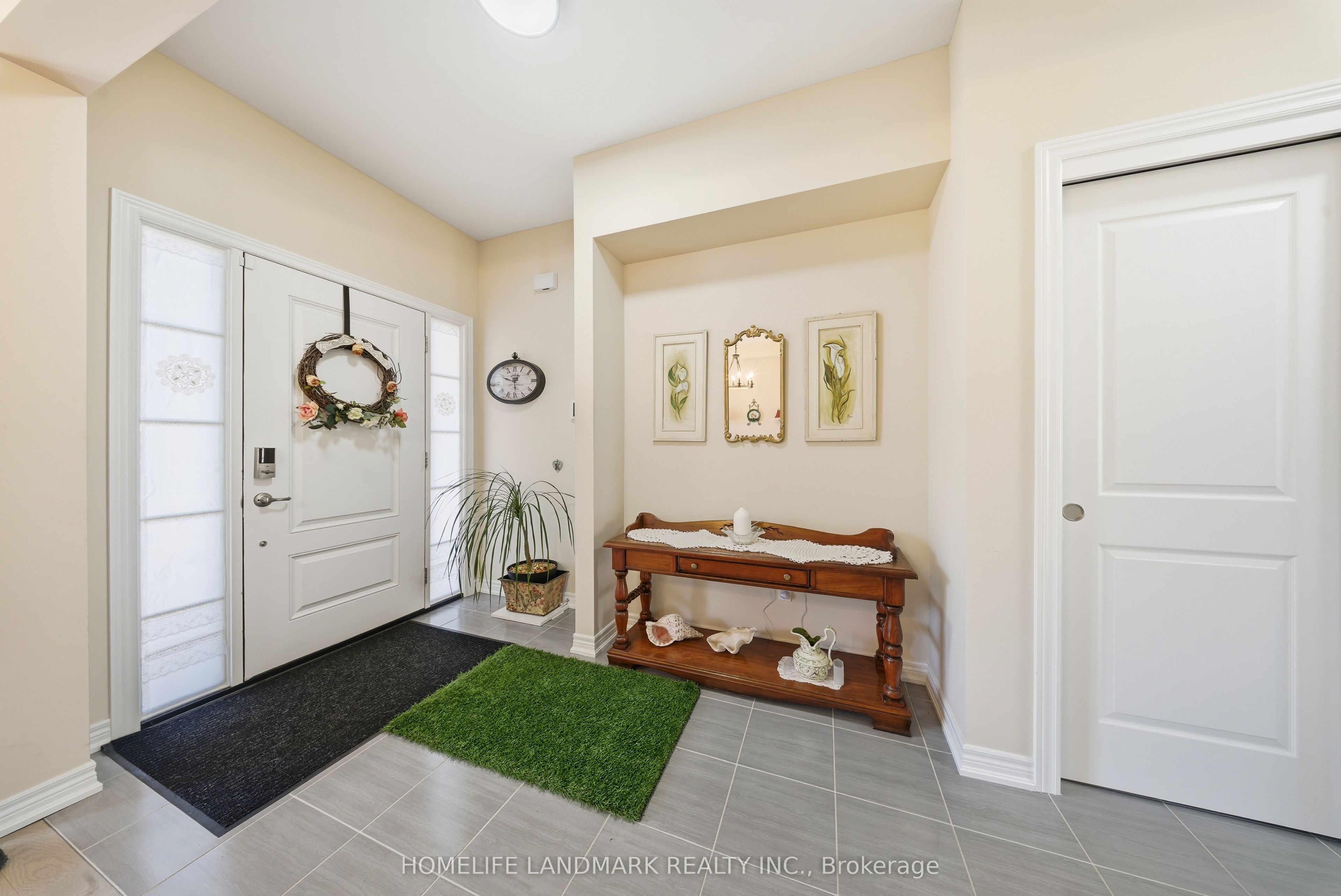 49 MONARCH Street, Welland, ON L3C 0E6 photo 3