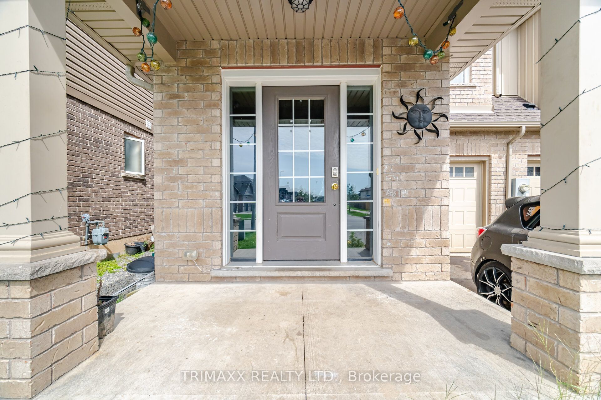 180 Heron Street, Welland, ON L3C 0G7 photo 2
