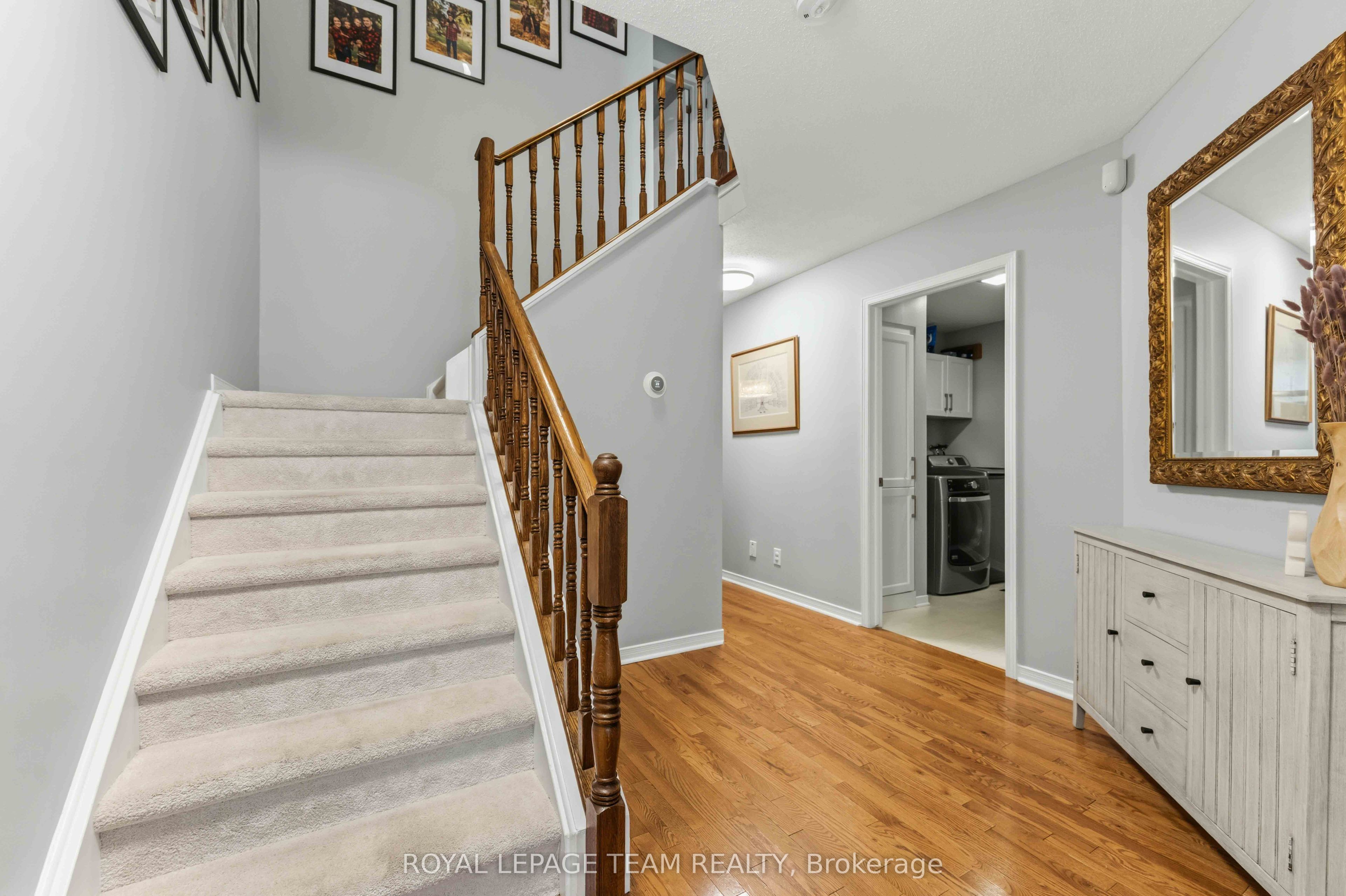 76 Hunter's Glen Crescent, Hunt Club - South Keys and Area, ON K1T 3R1 photo 5