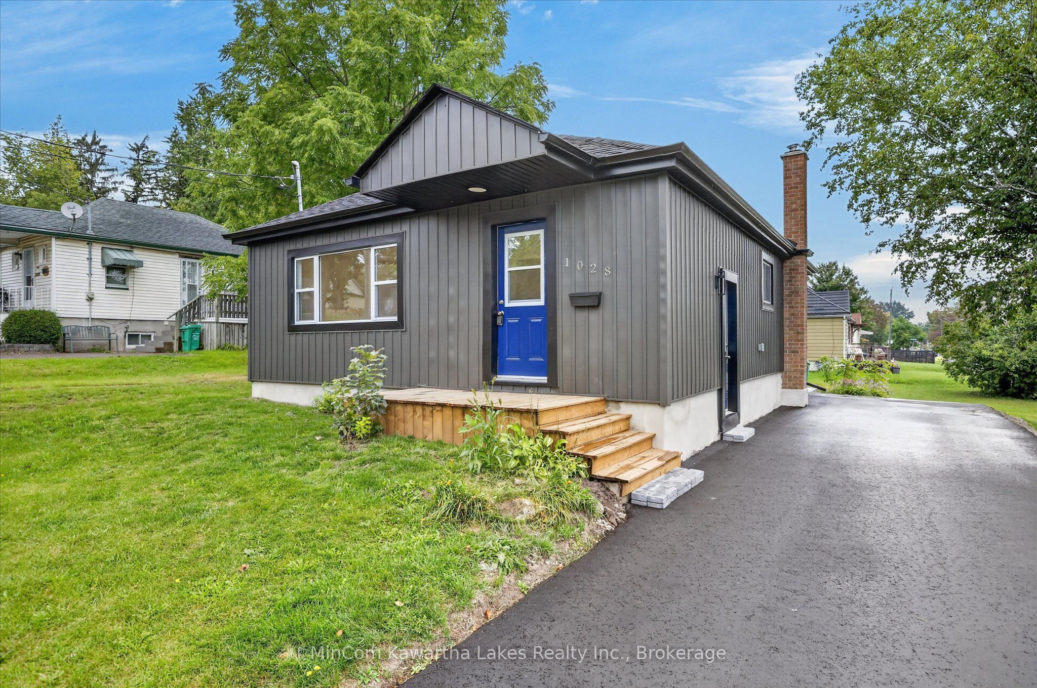 1028 Western Avenue, Peterborough, ON K9J 5W4 photo 5