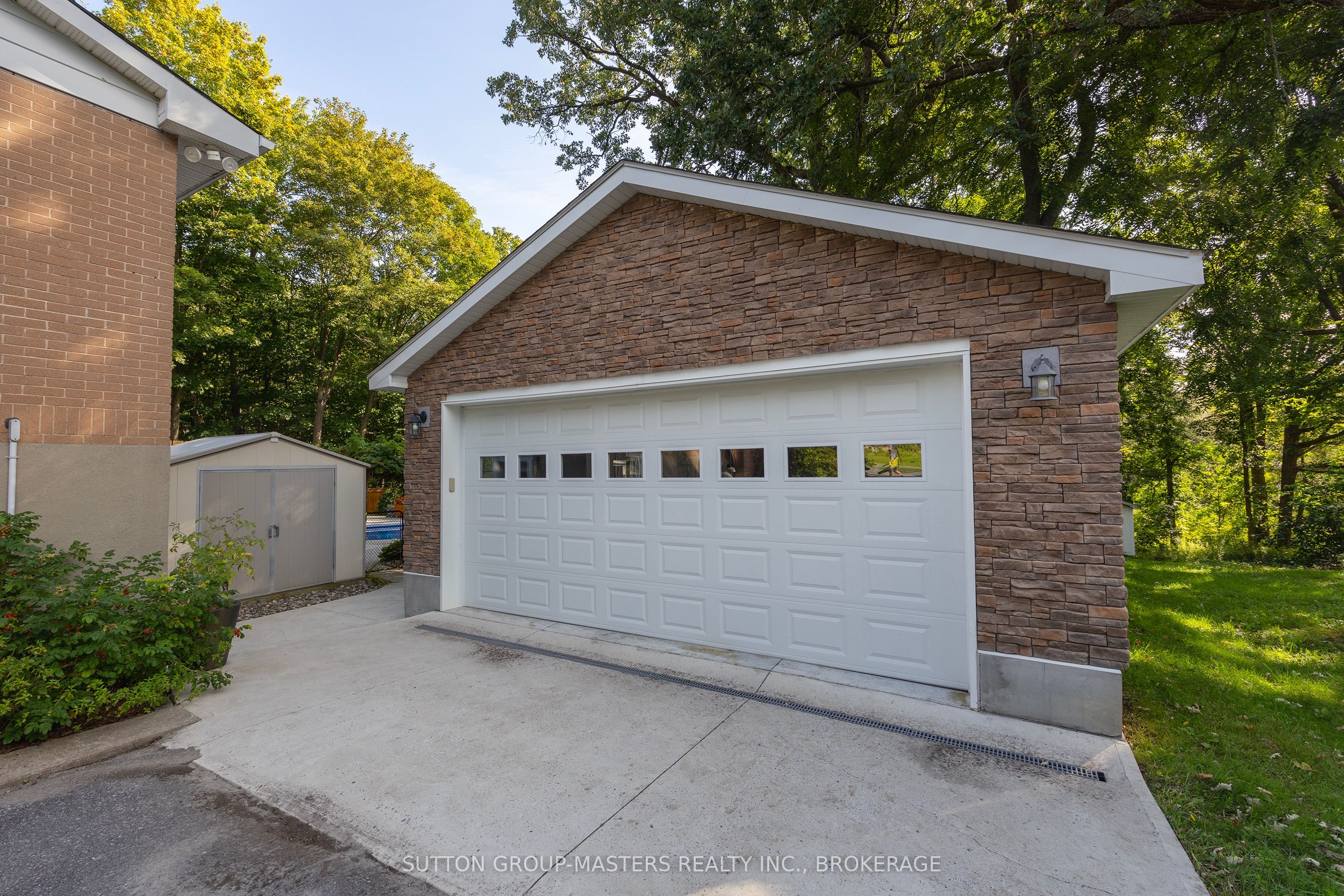 732 Centre Street, Kingston, ON K7M 5E4 photo 5