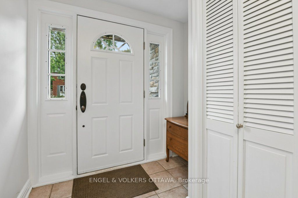 514 Highcroft Avenue, Westboro - Hampton Park, ON K1Z 5J4 photo 4