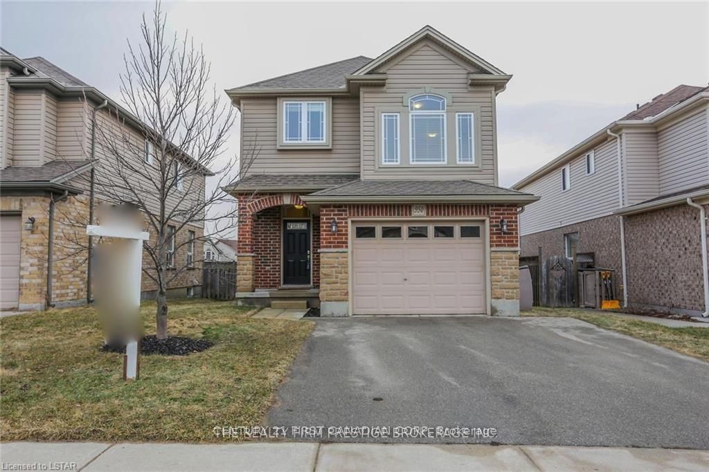 950 Oakcrossing Road, London North, ON N6H 0A7 photo 2