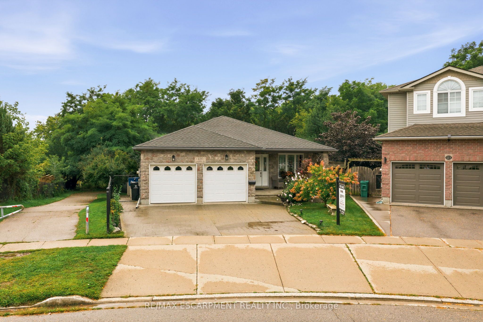125 Langlaw Drive, Cambridge, ON N1P 1H9