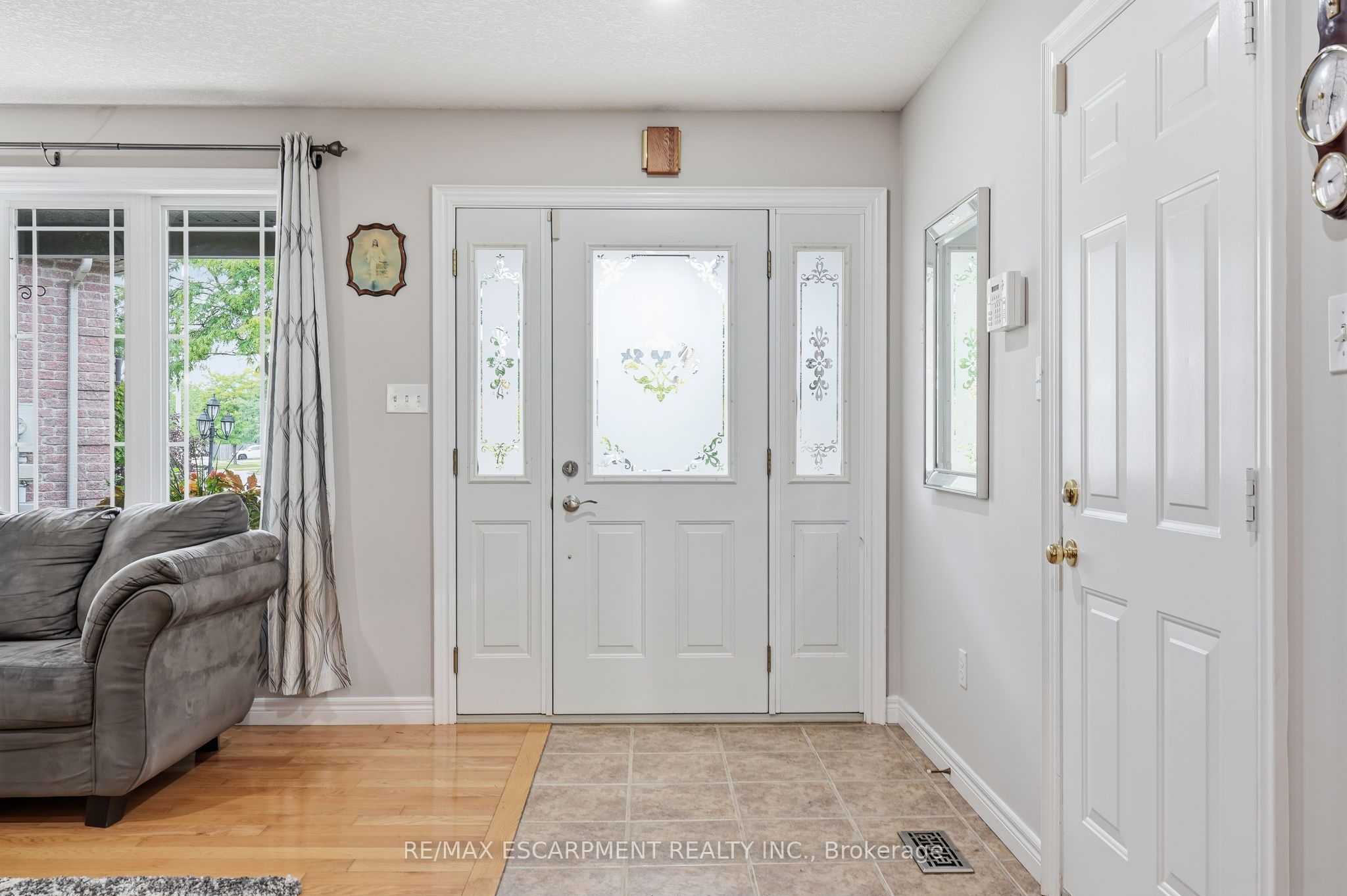 125 Langlaw Drive, Cambridge, ON N1P 1H9 photo 2