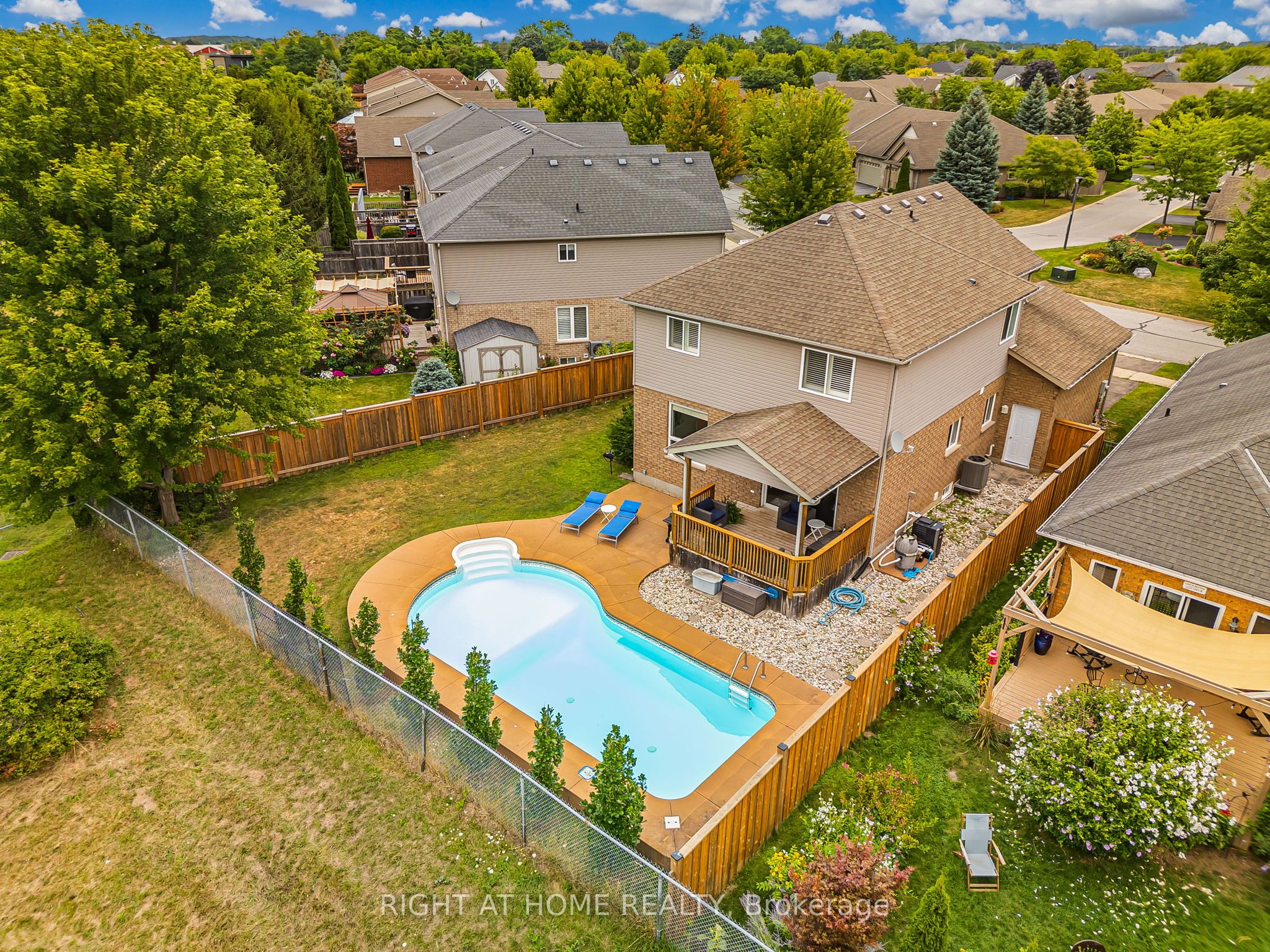 80 Loretta Drive, Niagara-on-the-Lake, ON L0S 1T0 photo 2