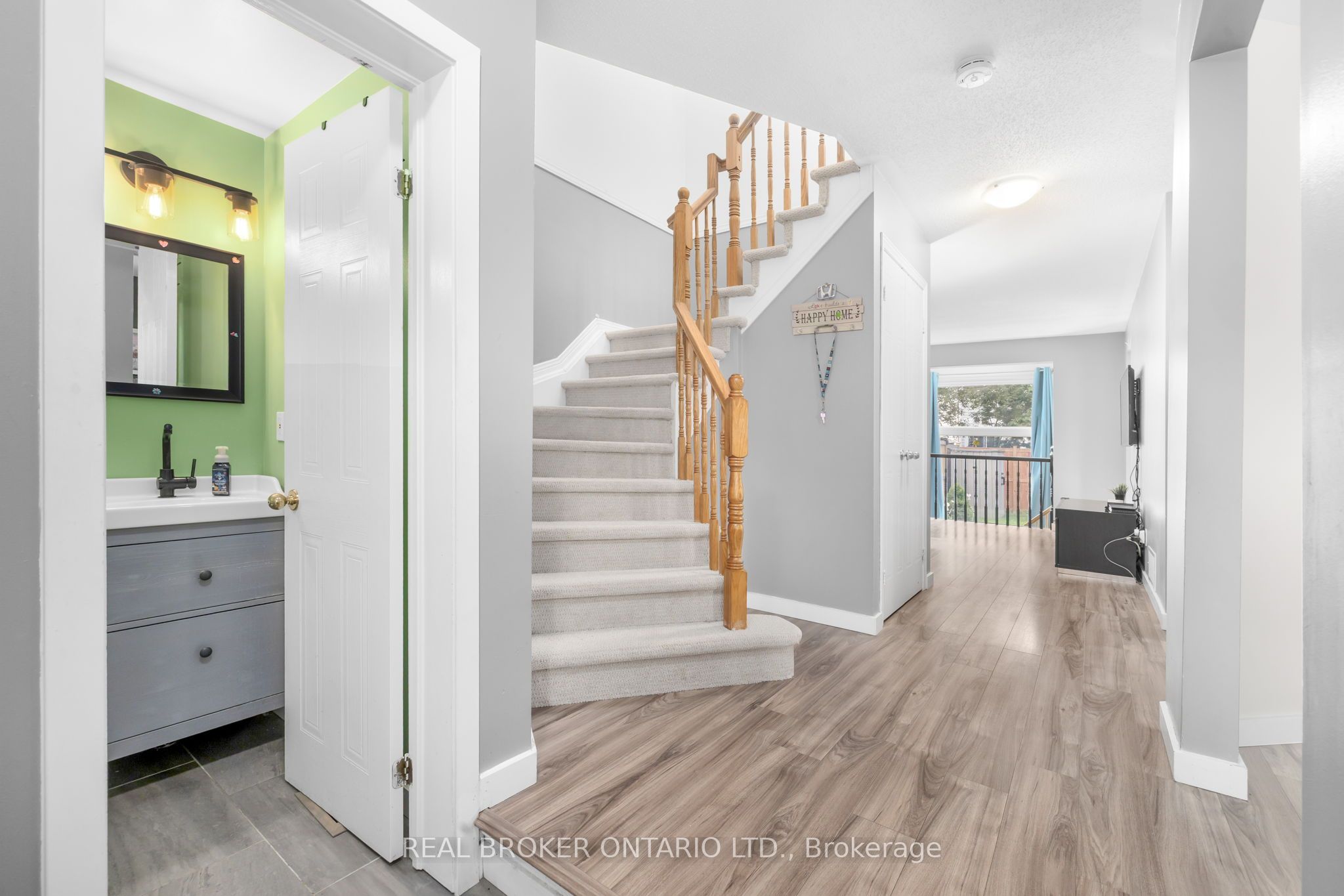 135 Daventry Crescent, Barrhaven, ON K2J 4M9 photo 5