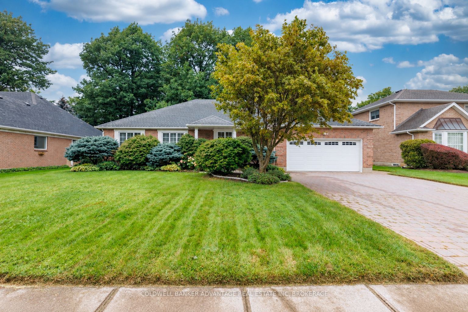 8165 Mount Olive Crescent, Niagara Falls, ON L2H 2Y9