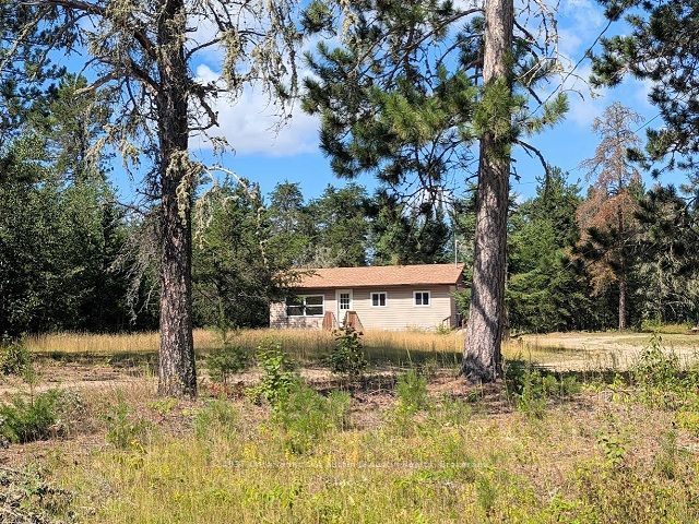 478 N 105 Highway, Kenora Remote Area, ON P0V 2V0