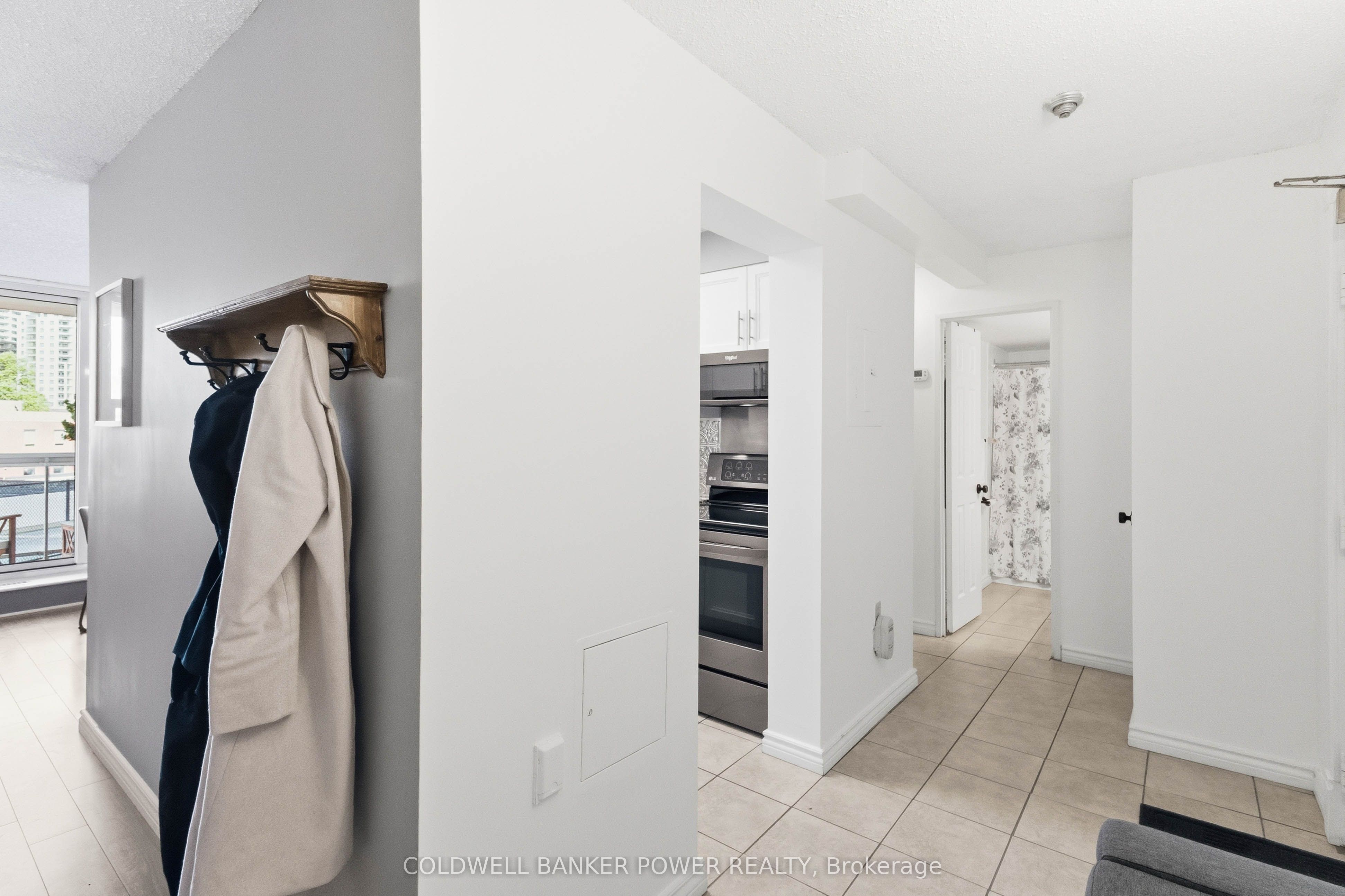 323 Colborne Street 302, London East, ON N6B 3N8 photo 5
