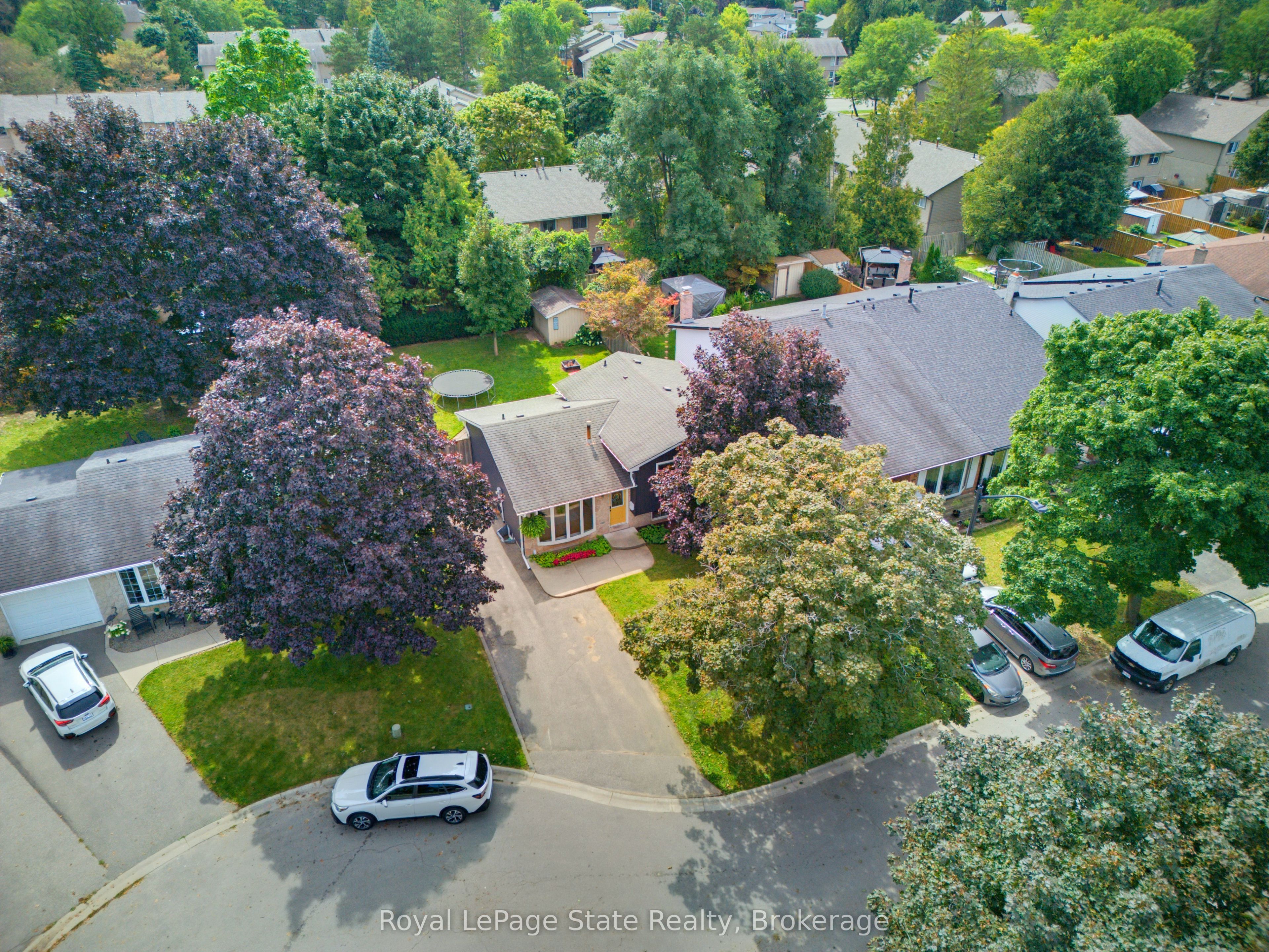 50 Southglen Road, Brantford, ON N3R 7A1 photo 2