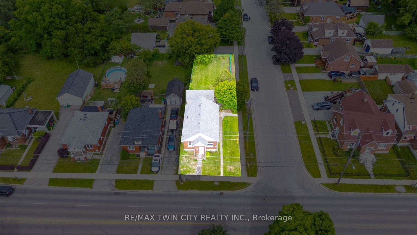 249 Clarence Street, Brantford, ON N3R 3T6 photo 4