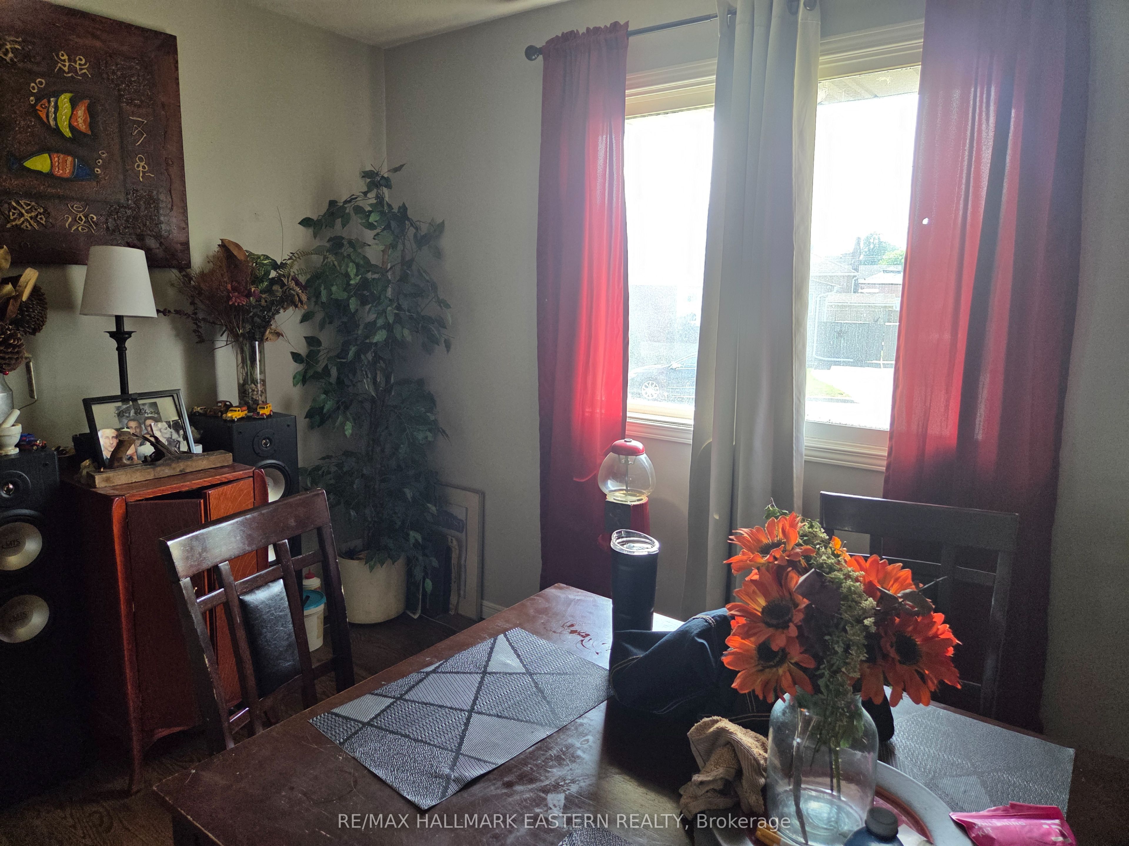 618 Donegal Street, Peterborough, ON K9H 4M5 photo 4