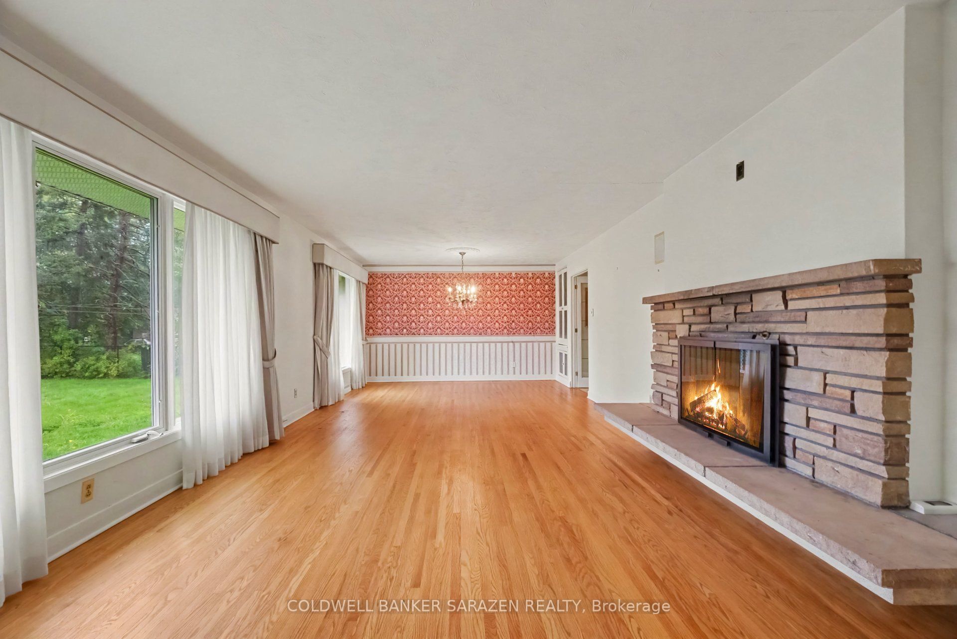 23 Elma Street, Blossom Park - Airport and Area, ON K1T 3W8 photo 3