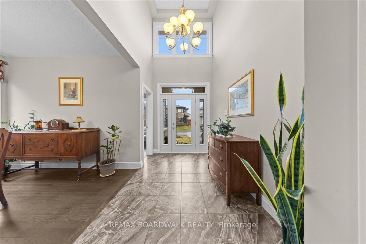 279 Sceptre Way S, Kanata, ON K2V 0C6 photo 3