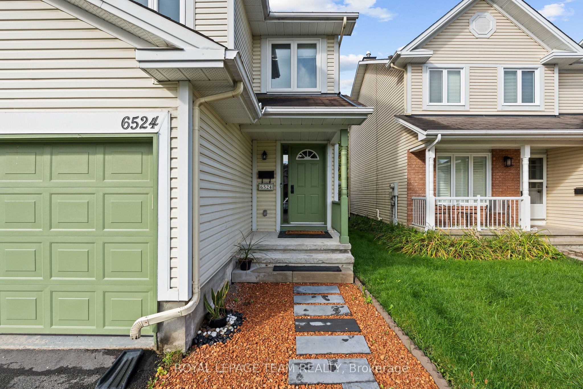 6524 Tooney Drive, Orleans - Convent Glen and Area, ON K1C 7H1 photo 4