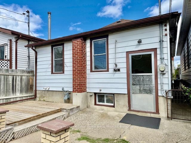 617 McTavish Street, Thunder Bay, ON P7C 3C5 photo 4