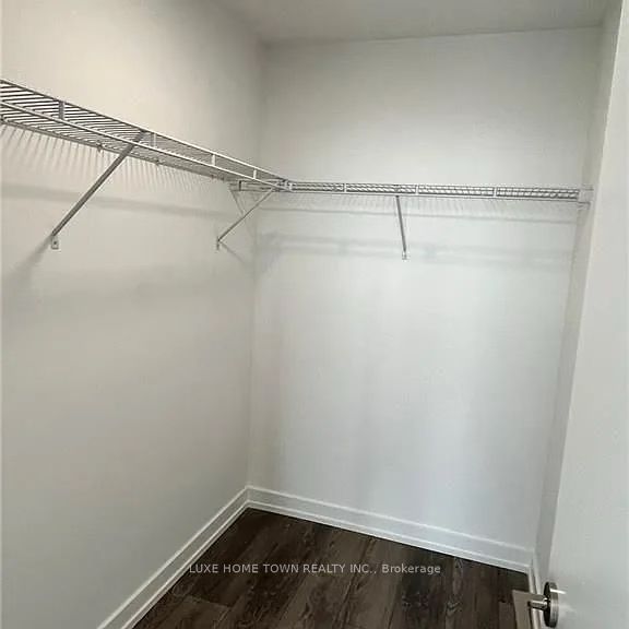 15 WELLINGTON Street S 2808, Kitchener, ON N2G 0E4 photo 3