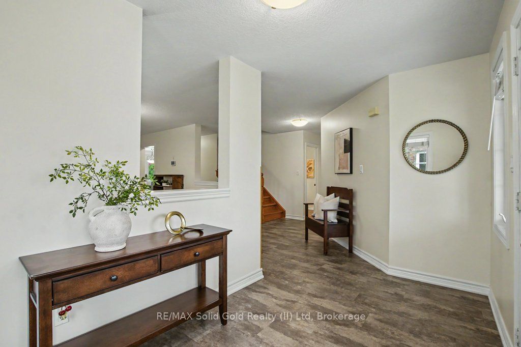 15 Sim Court, Cambridge, ON N1S 5B1 photo 5