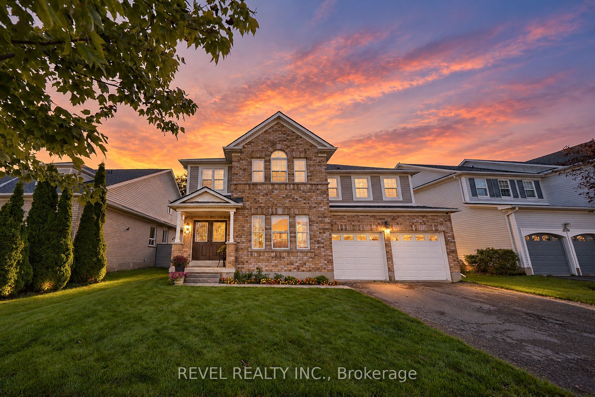 51 Webb Avenue, Brantford, ON N3T 6S6