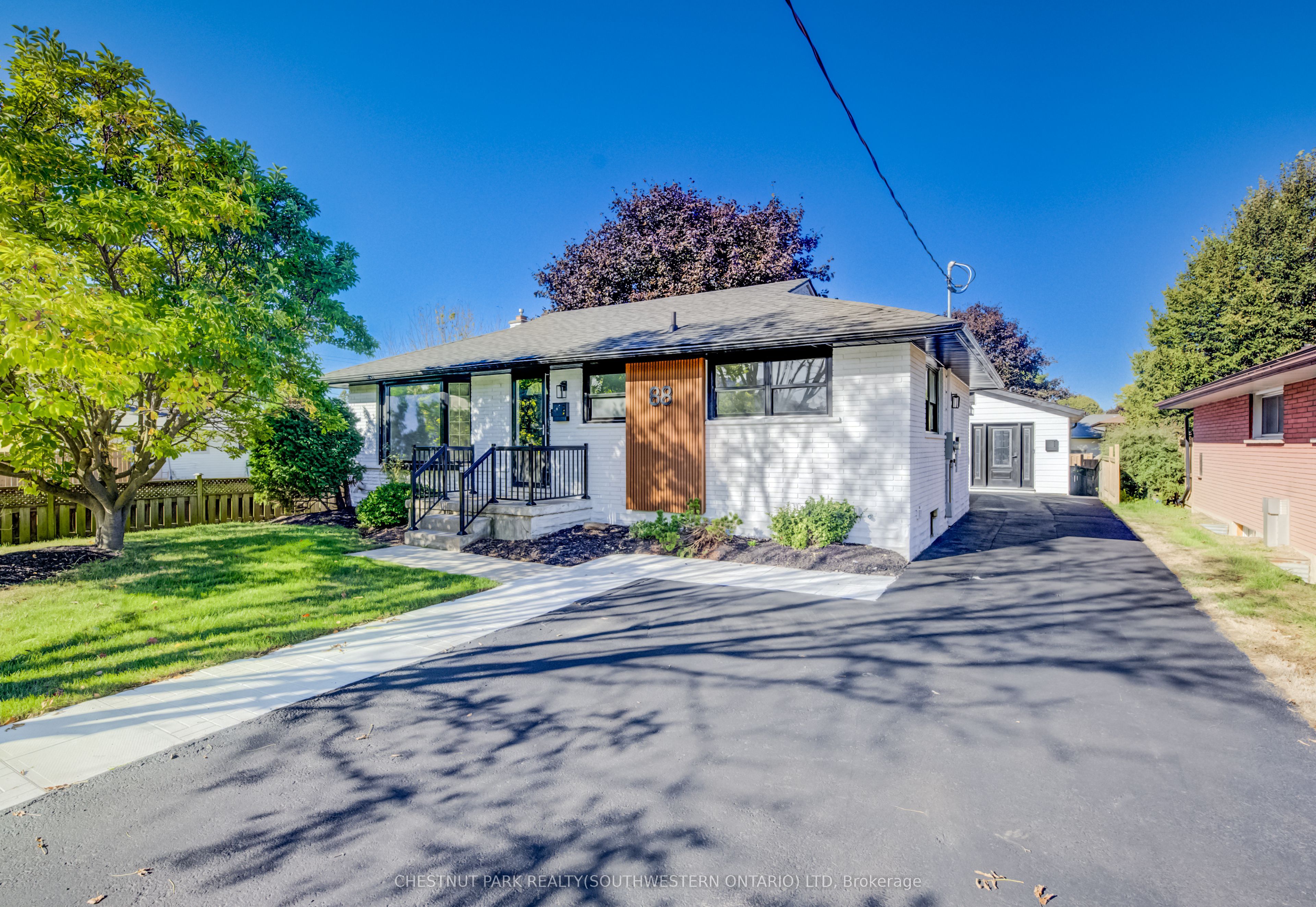 88 Woodhaven Drive, Kitchener, ON N2C 1V1 photo 3