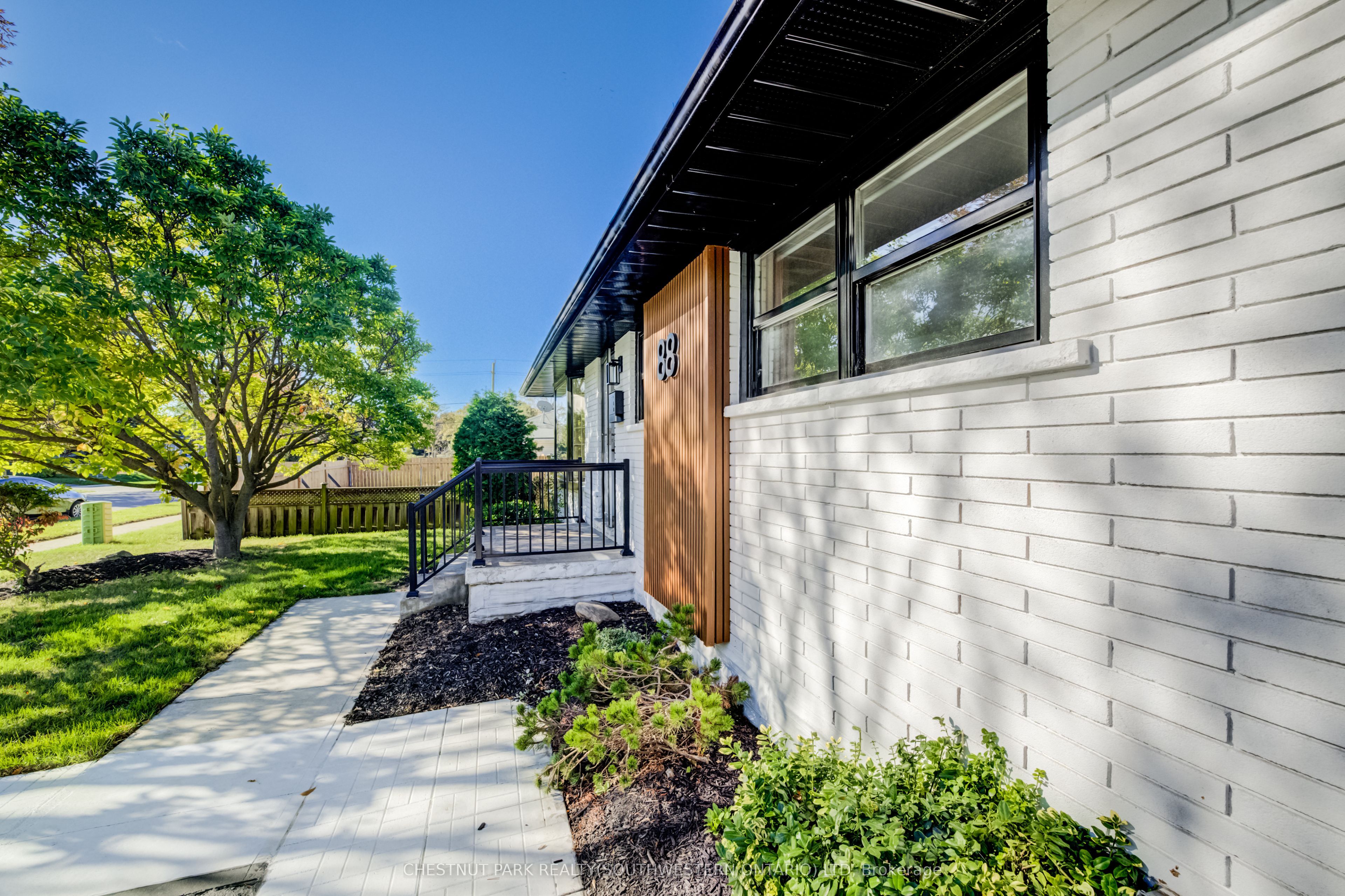 88 Woodhaven Drive, Kitchener, ON N2C 1V1 photo 4