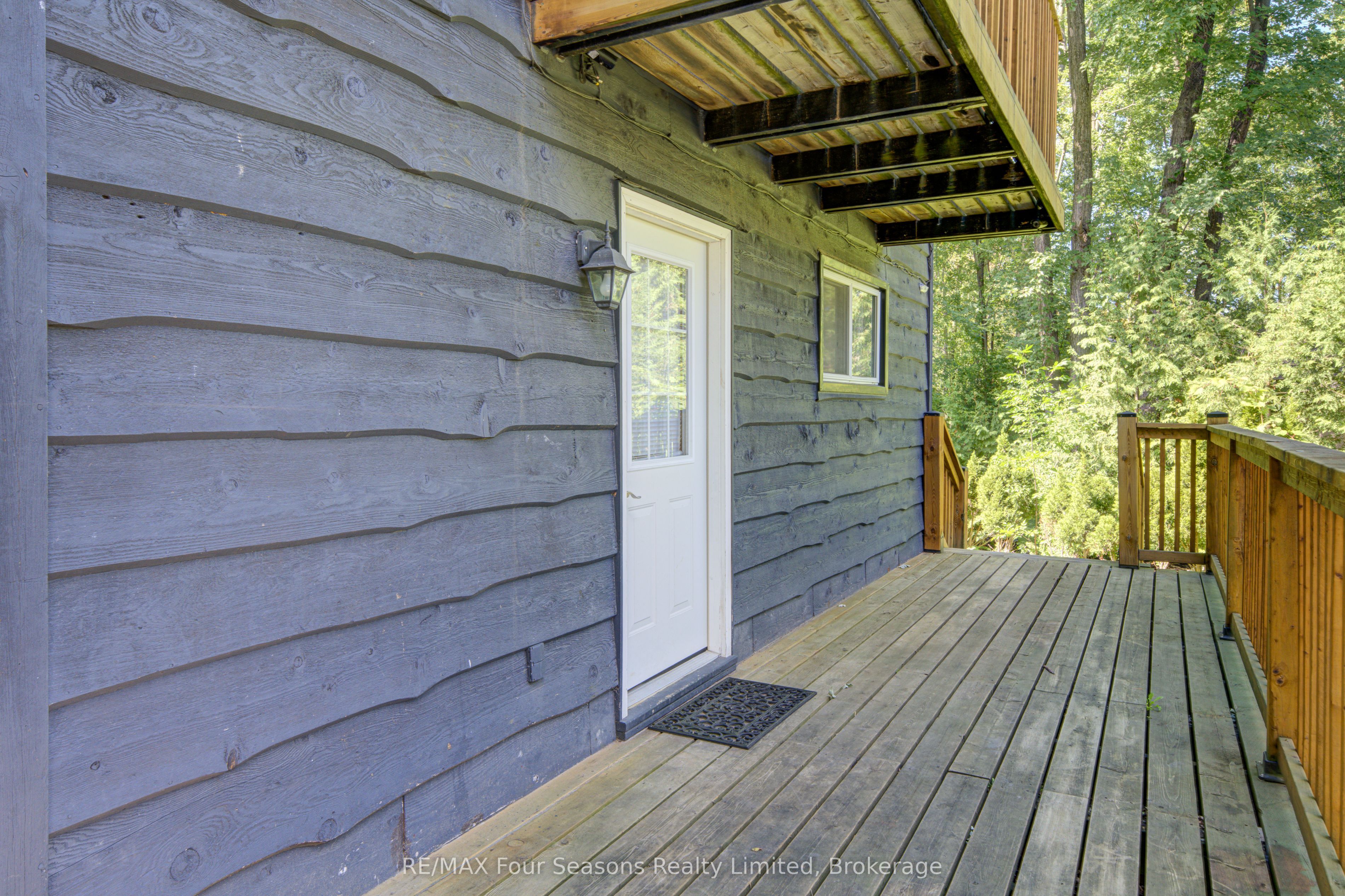 126 Martin Grove N, Blue Mountains, ON L9Y 0N5 photo 5