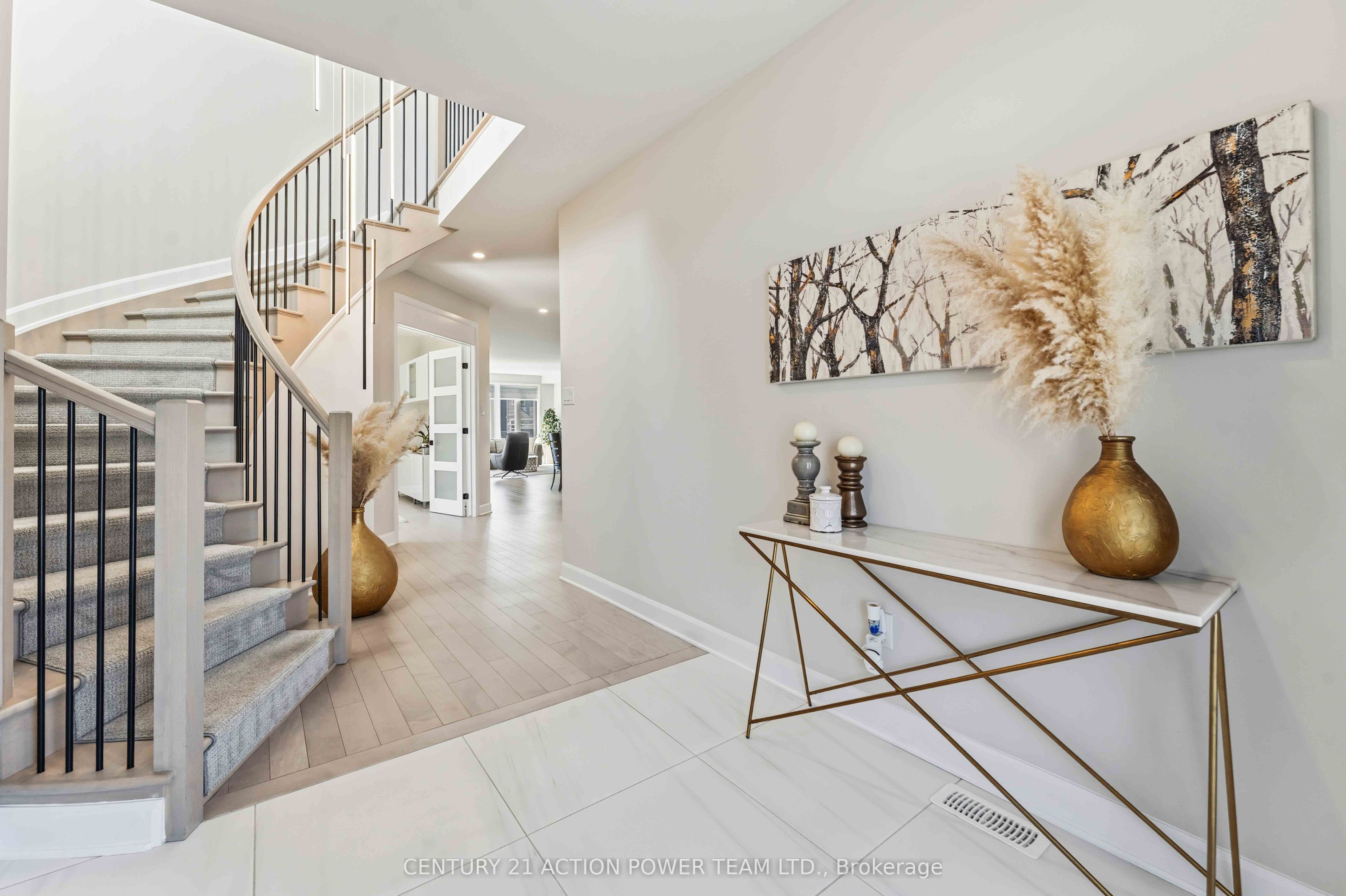 644 Moonflower Crescent, Blossom Park - Airport and Area, ON K1T 0X8 photo 4