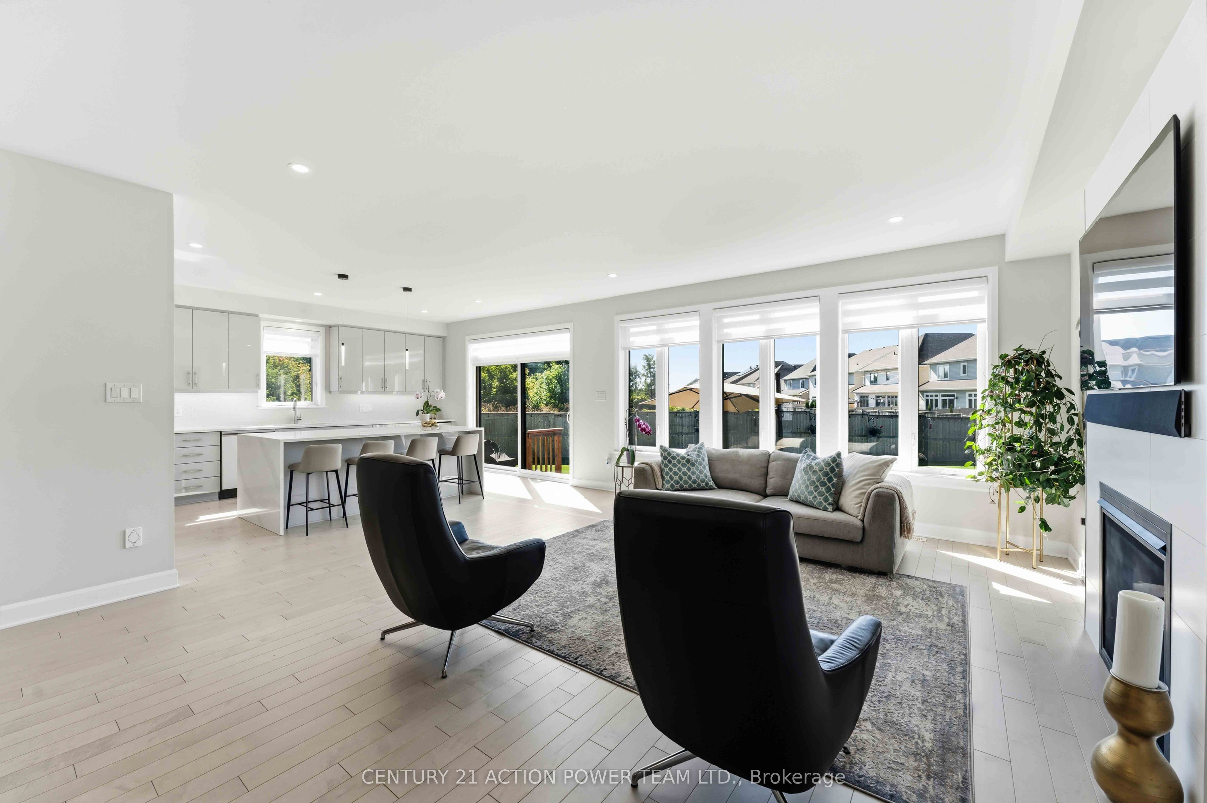 644 Moonflower Crescent, Blossom Park - Airport and Area, ON K1T 0X8 photo 5