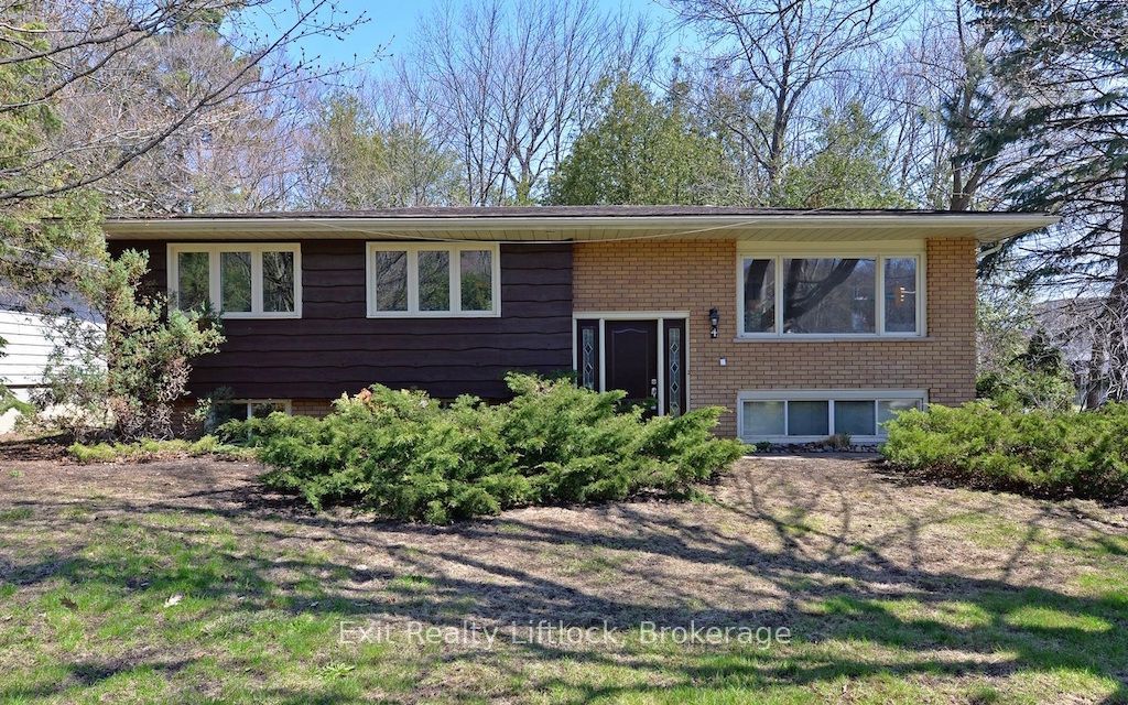 4 Wallis Drive Main Floor, Peterborough, ON K9J 6B7 photo 2