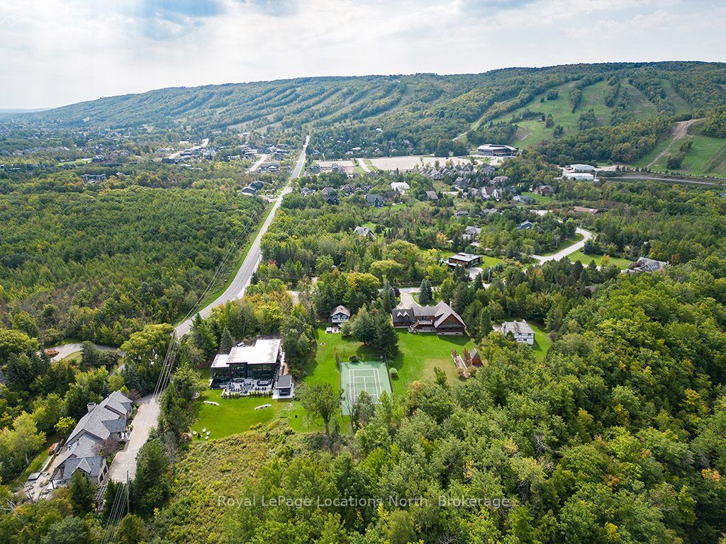 107 Margaret Drive, Blue Mountains, ON L9Y 0T5 photo 2