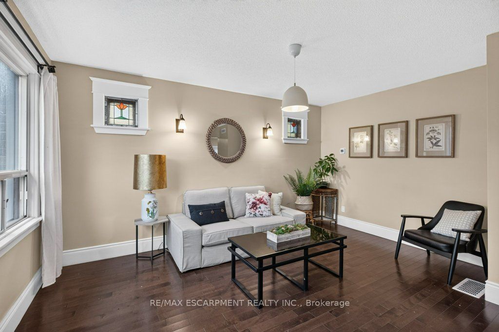 50 WEXFORD Avenue S, Hamilton, ON L8K 2N6 photo 4