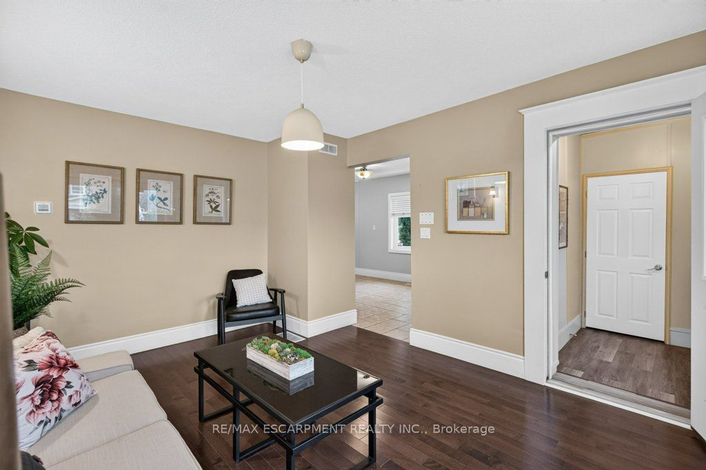 50 WEXFORD Avenue S, Hamilton, ON L8K 2N6 photo 5
