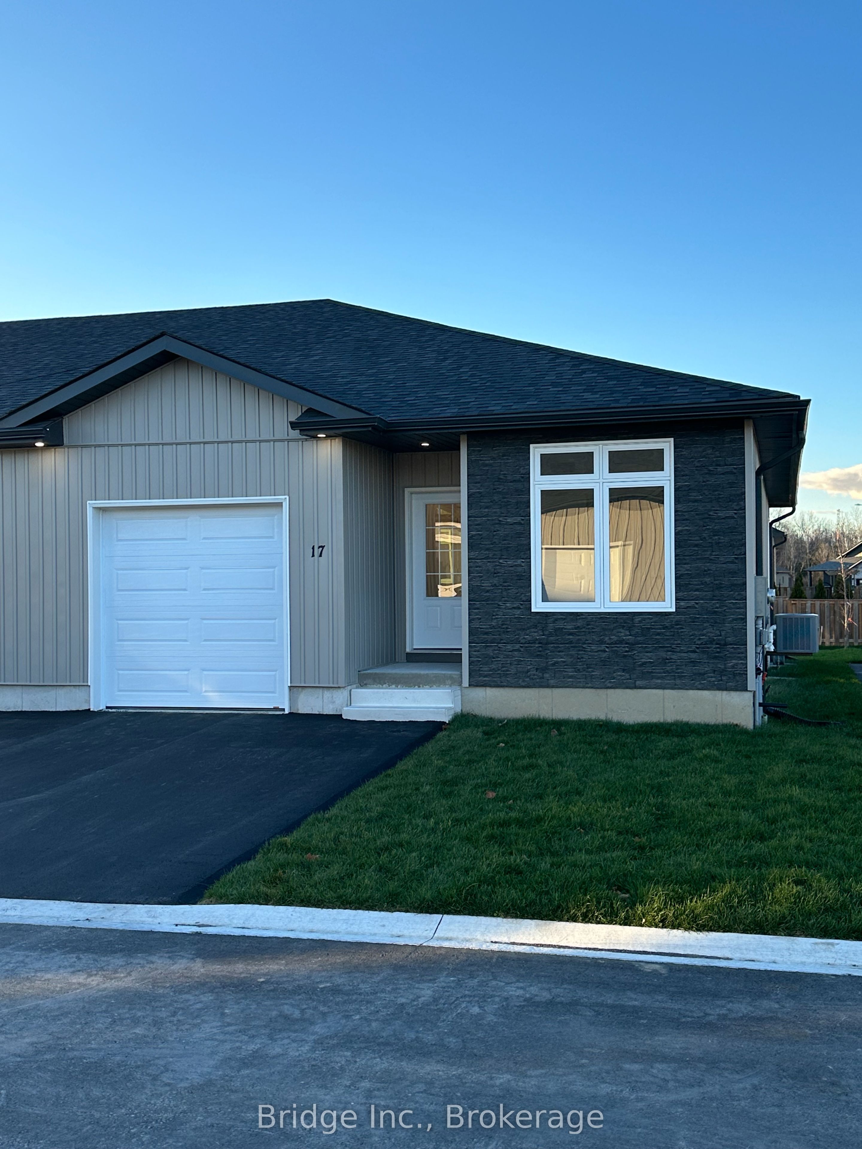 17 Dayton Court, Prince Edward County, ON K0K 2T0