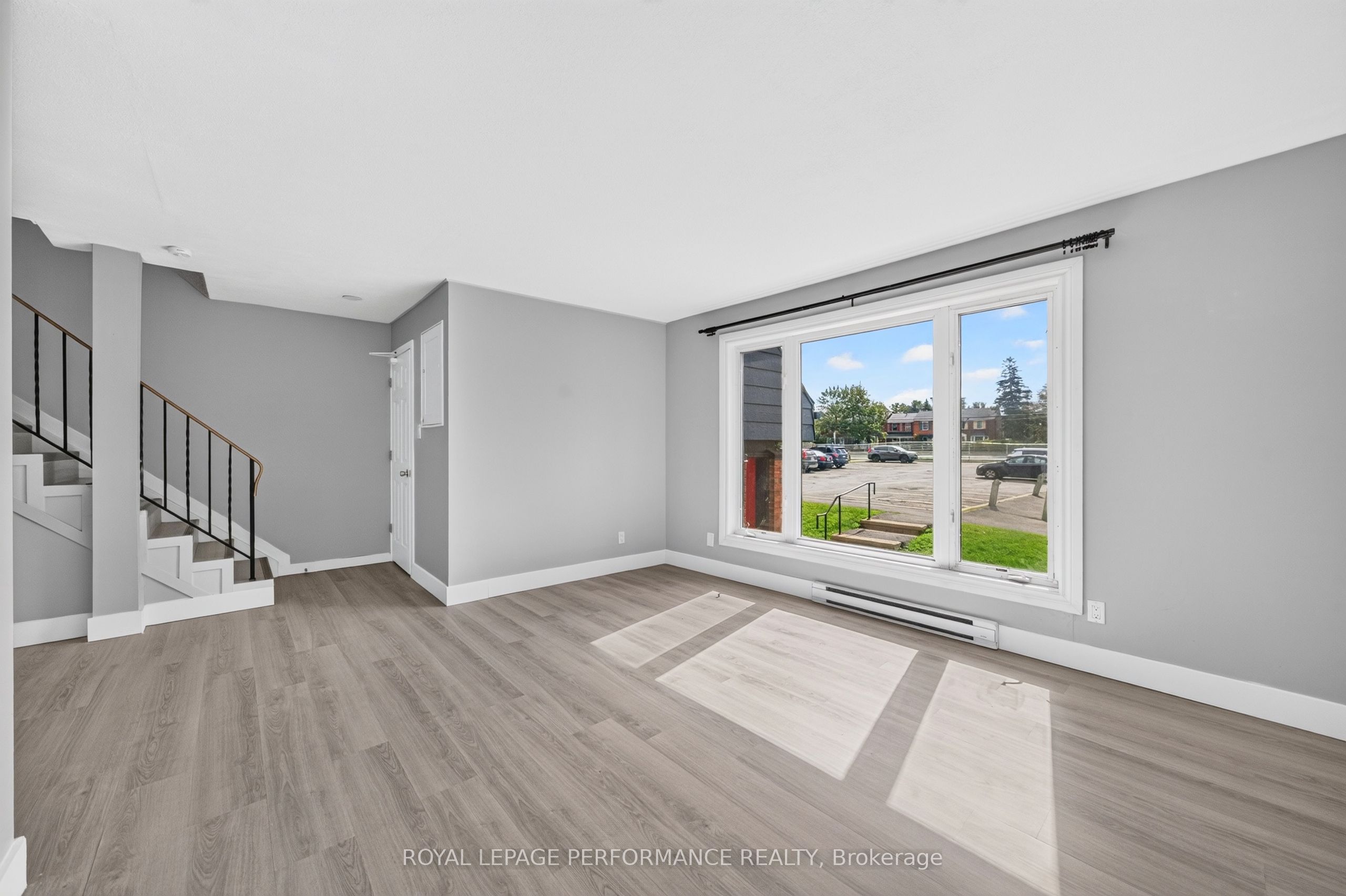 2610 Draper Avenue 67, Parkway Park - Queensway Terrace S and Area, ON K2H 8X8 photo 4