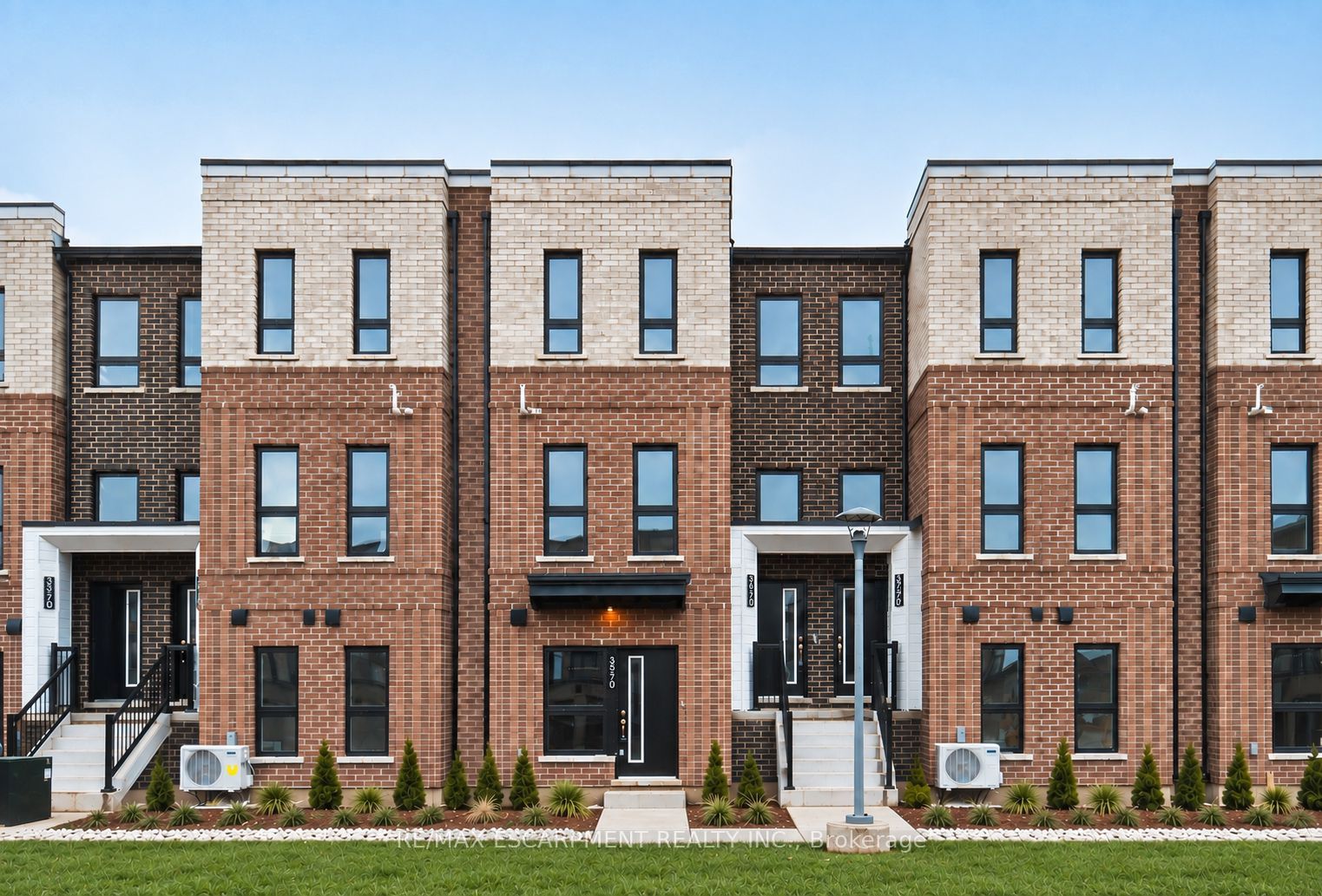 70 Kenesky Drive 36, Hamilton, ON L8B 2A9