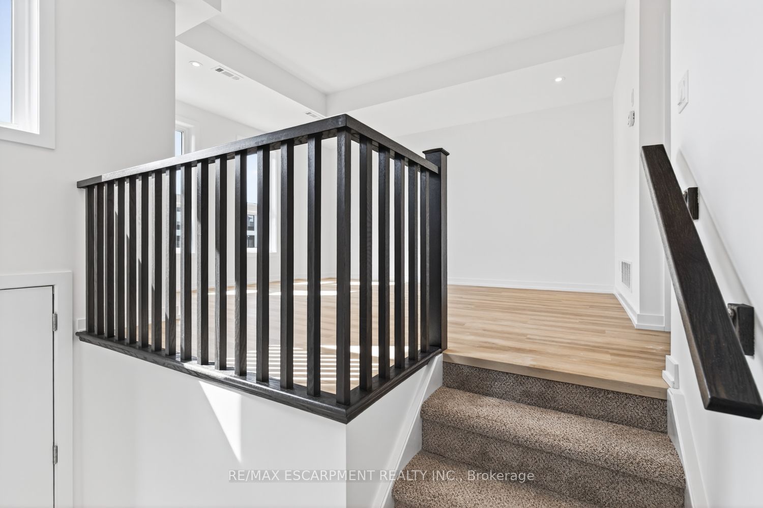 70 Kenesky Drive 36, Hamilton, ON L8B 2A9 photo 4