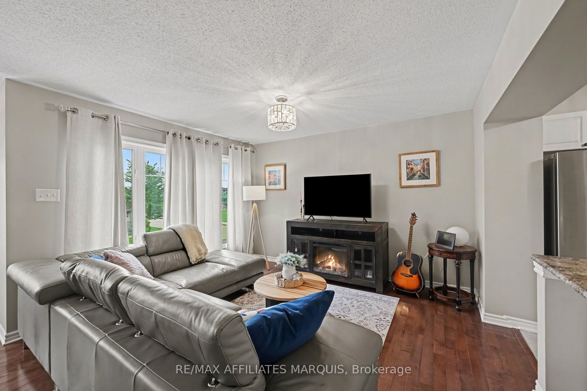 2423 Nutgrove Avenue, Barrhaven, ON K2J 0X4 photo 4