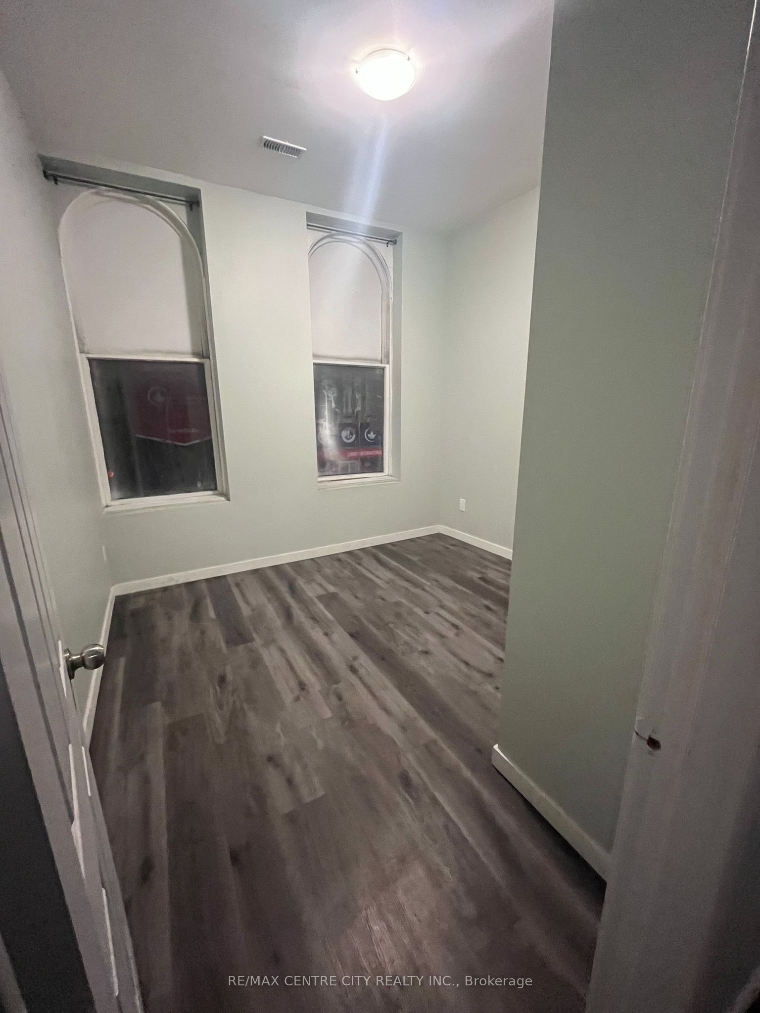 362 Richmond Street 1, London East, ON N6A 3C3 photo 5