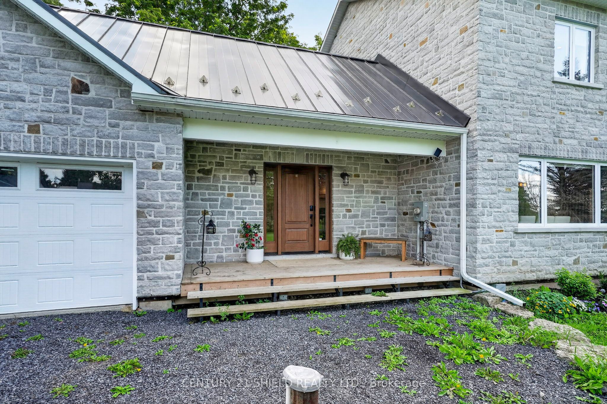 18322 Glen Road, South Glengarry, ON K0C 2J0 photo 3