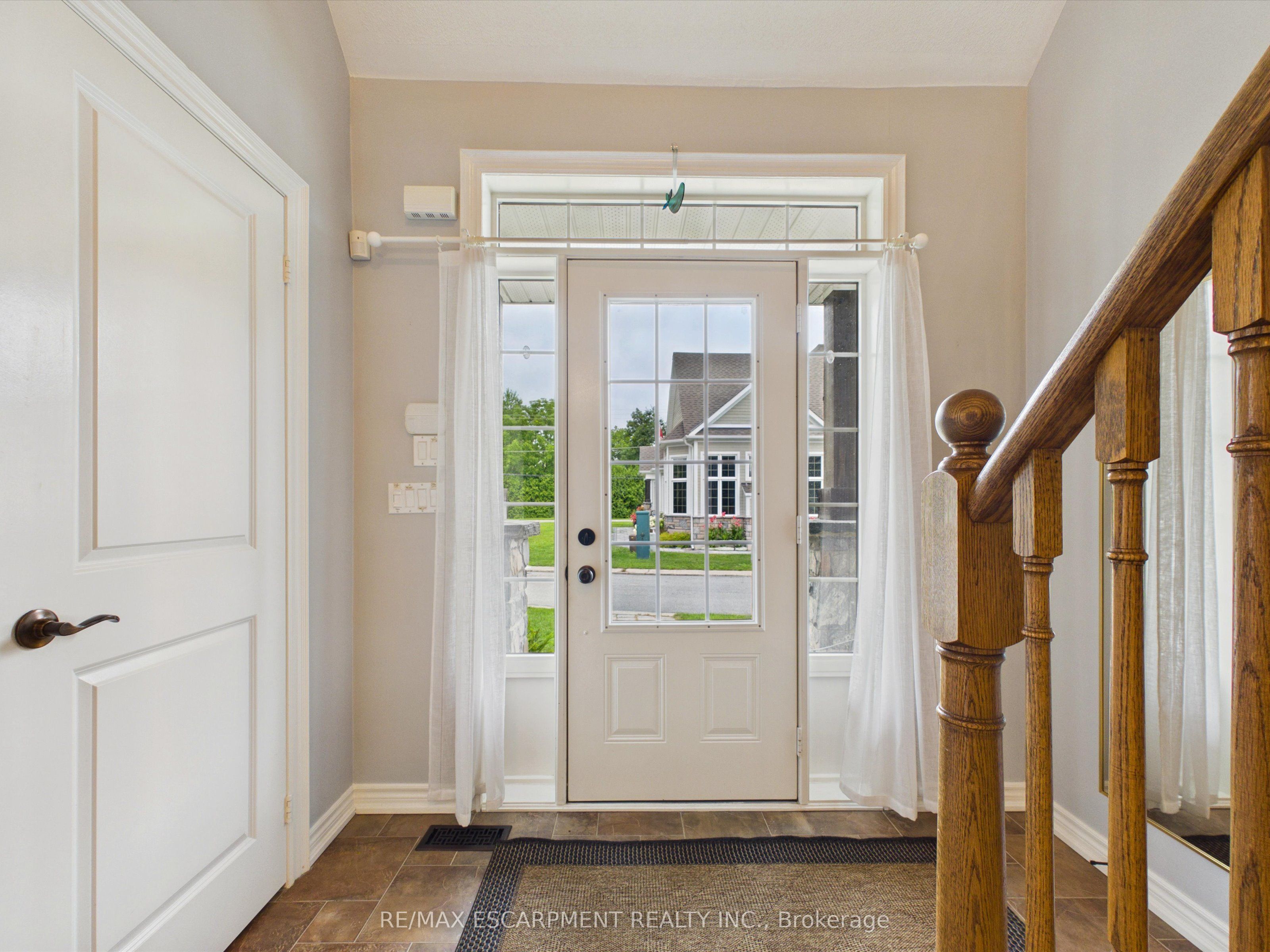 23 Spencer Street, Bracebridge, ON P1L 0B7 photo 5