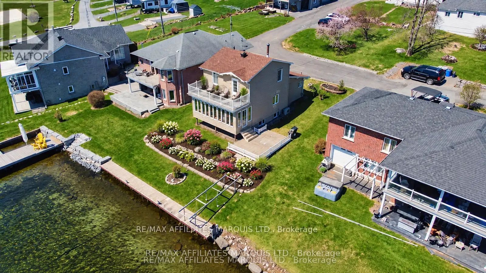 19564 County Rd 2 Road, South Glengarry, ON K0C 1E0