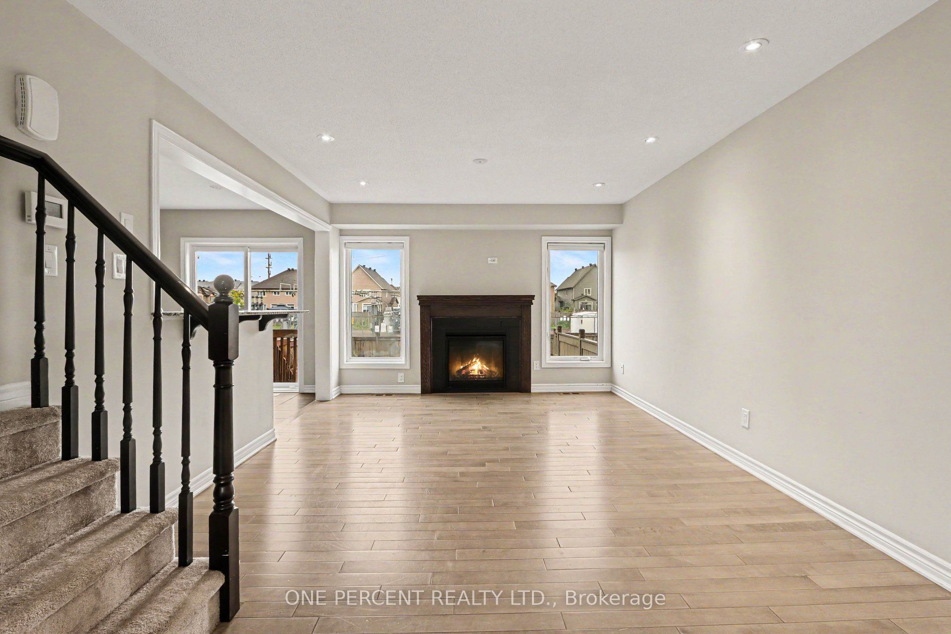 110 Santolina Street, Stittsville - Munster - Richmond, ON K2S 0N9 photo 3
