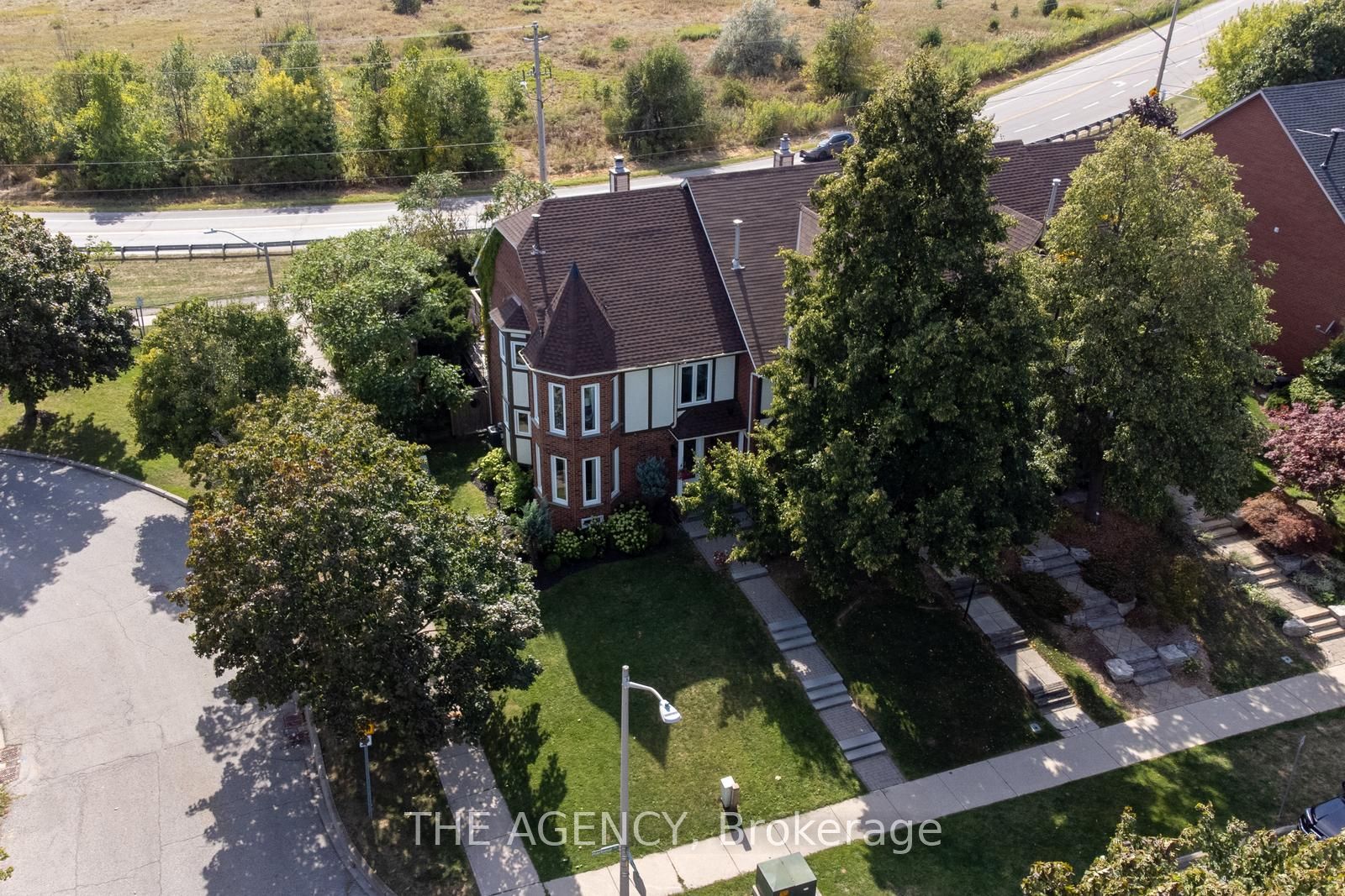 26 Harbour Drive, Hamilton, ON L8E 4Z5 photo 3