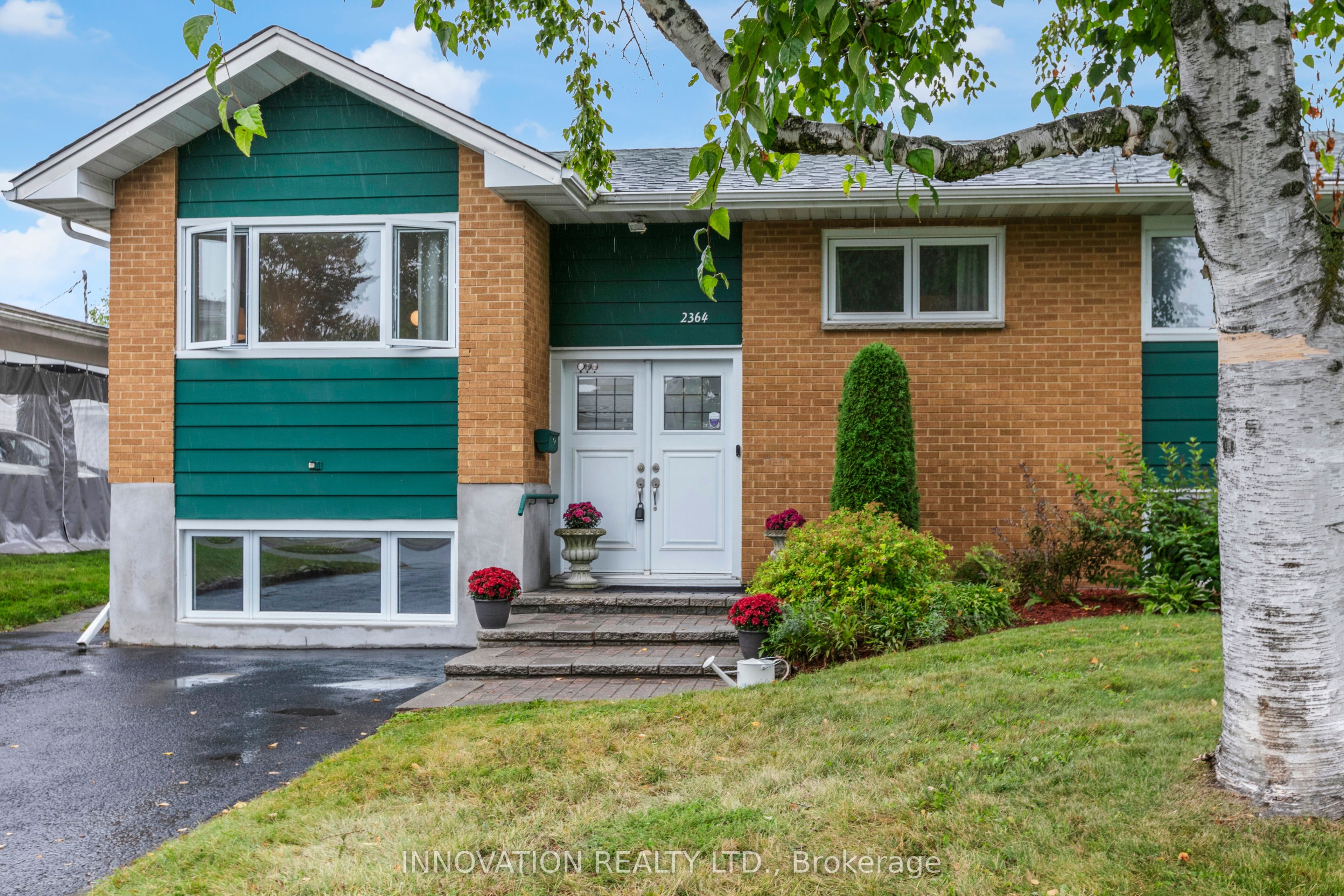 2364 Jefferson Street, Alta Vista and Area, ON K1H 7A4