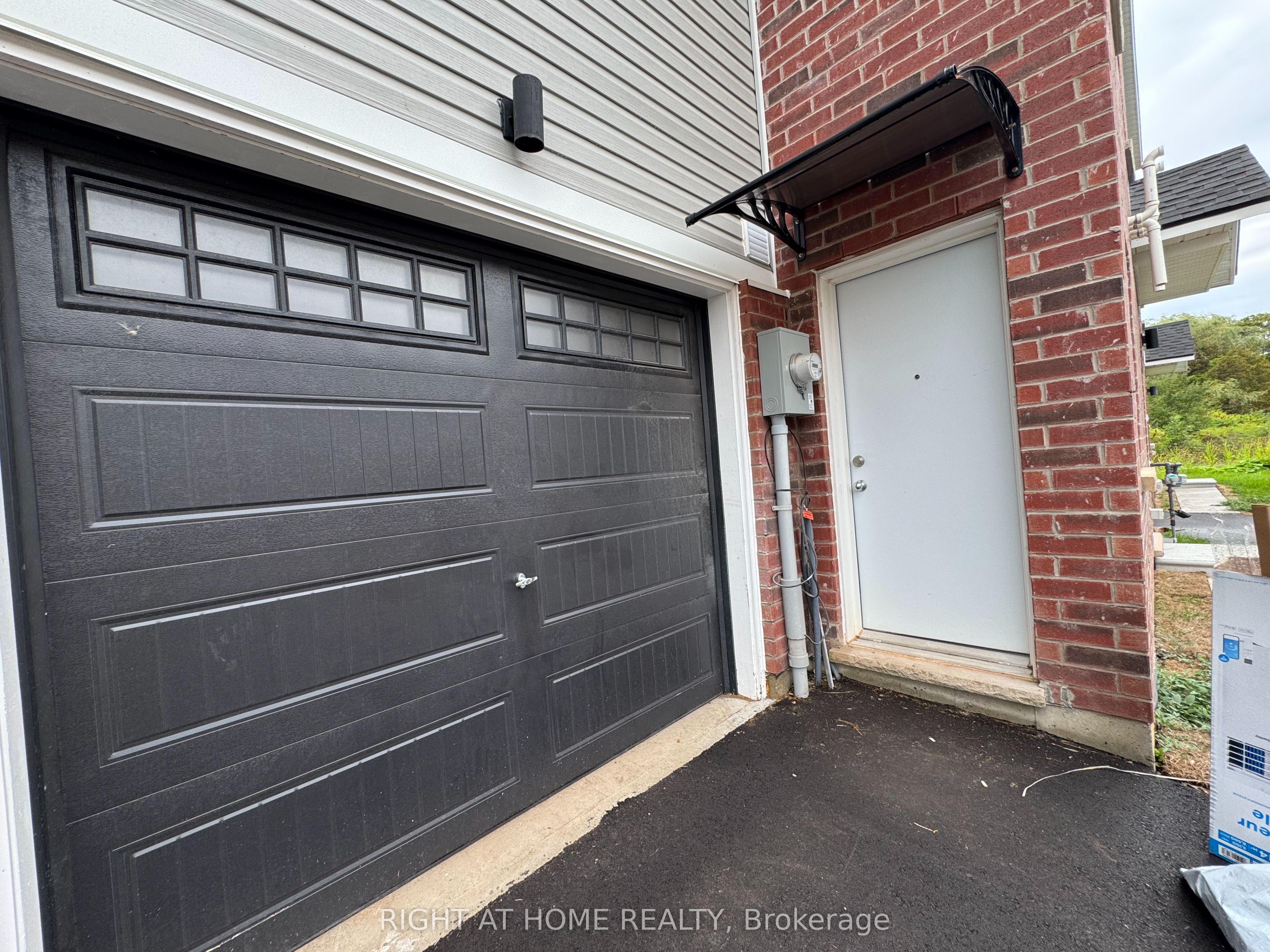 107 Highriver Trail (LOWER), Welland, ON L3C 0H6