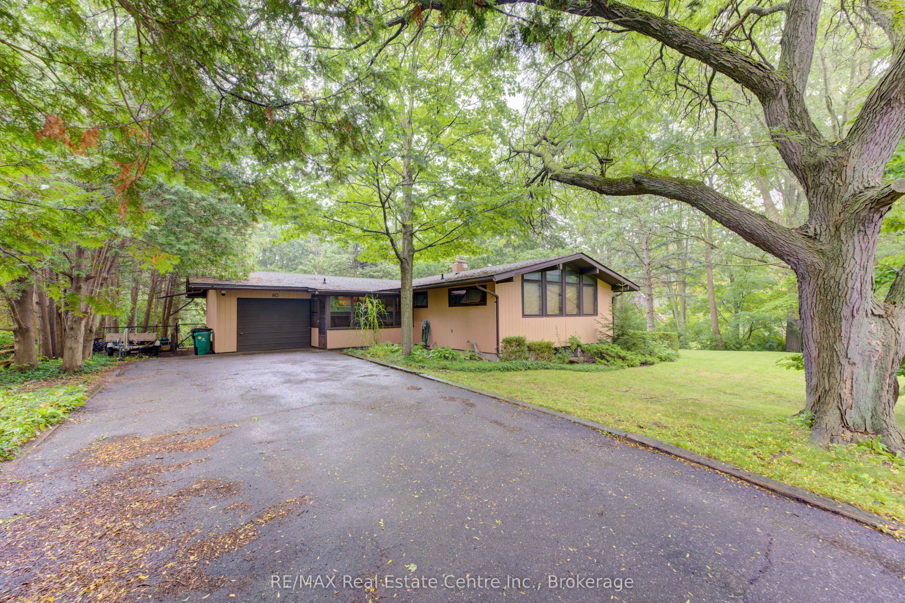 80 Chapel Hill Drive, Kitchener, ON N2R 1N2